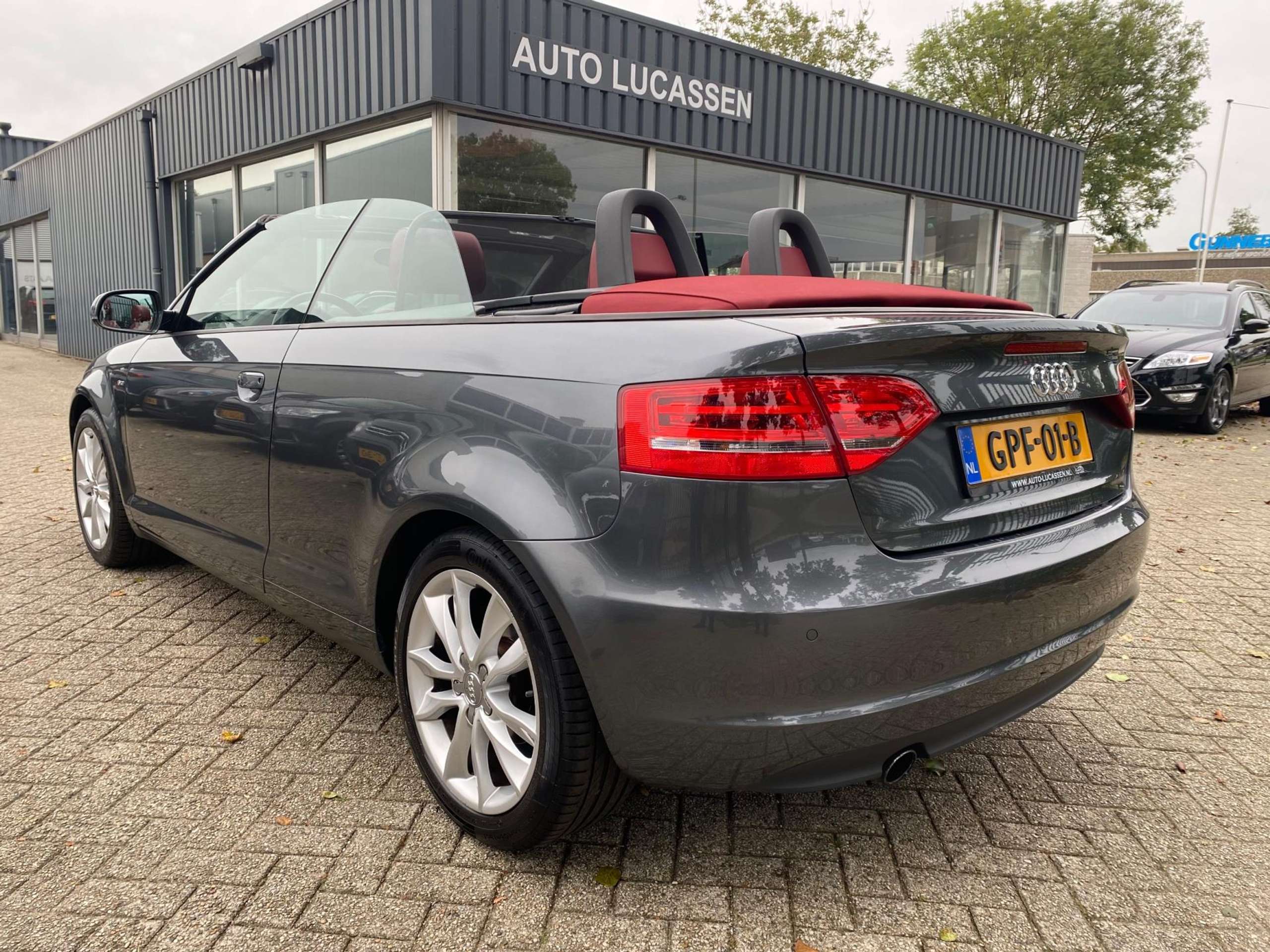 Audi - A3