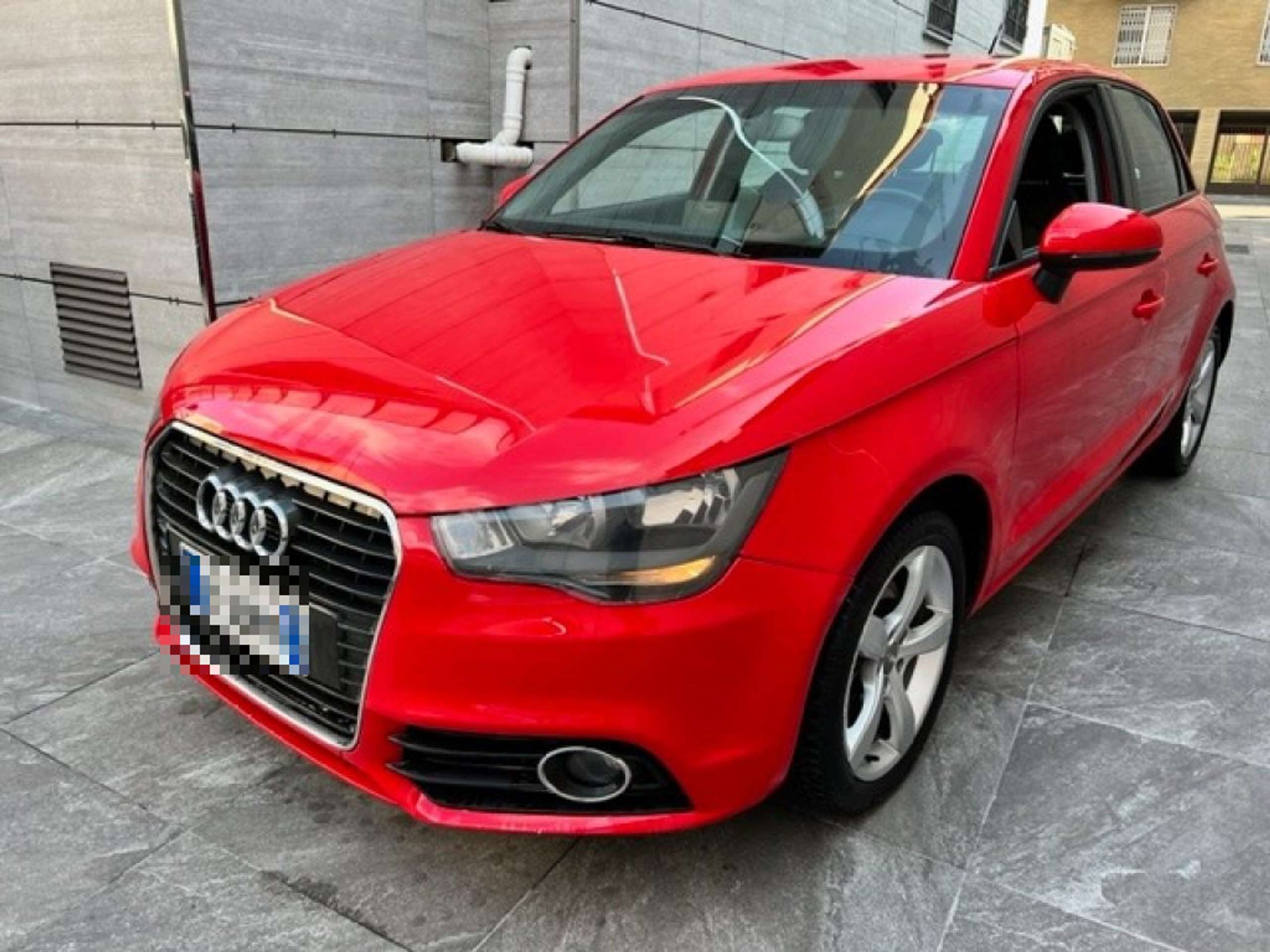 Audi - A1