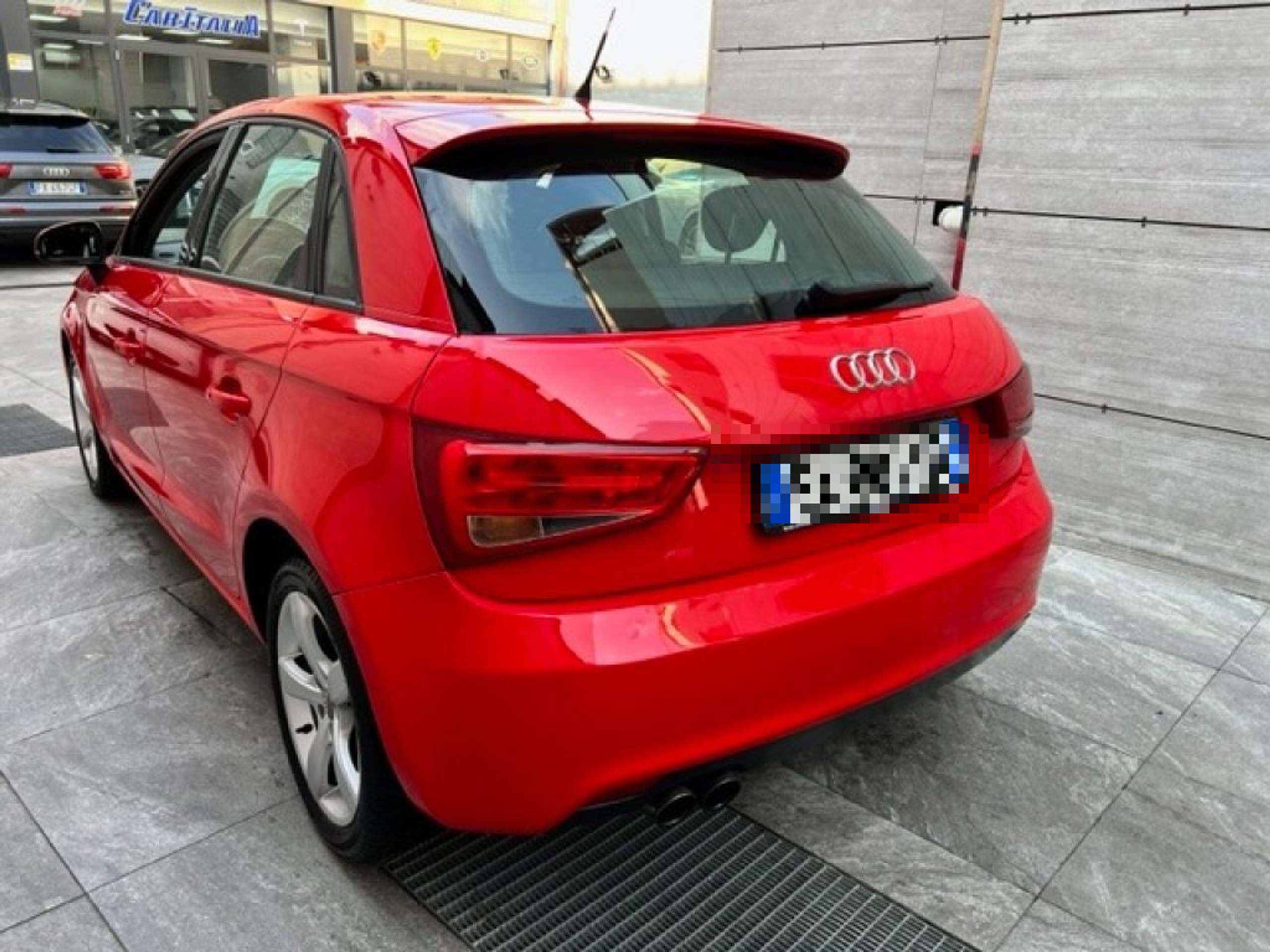 Audi - A1