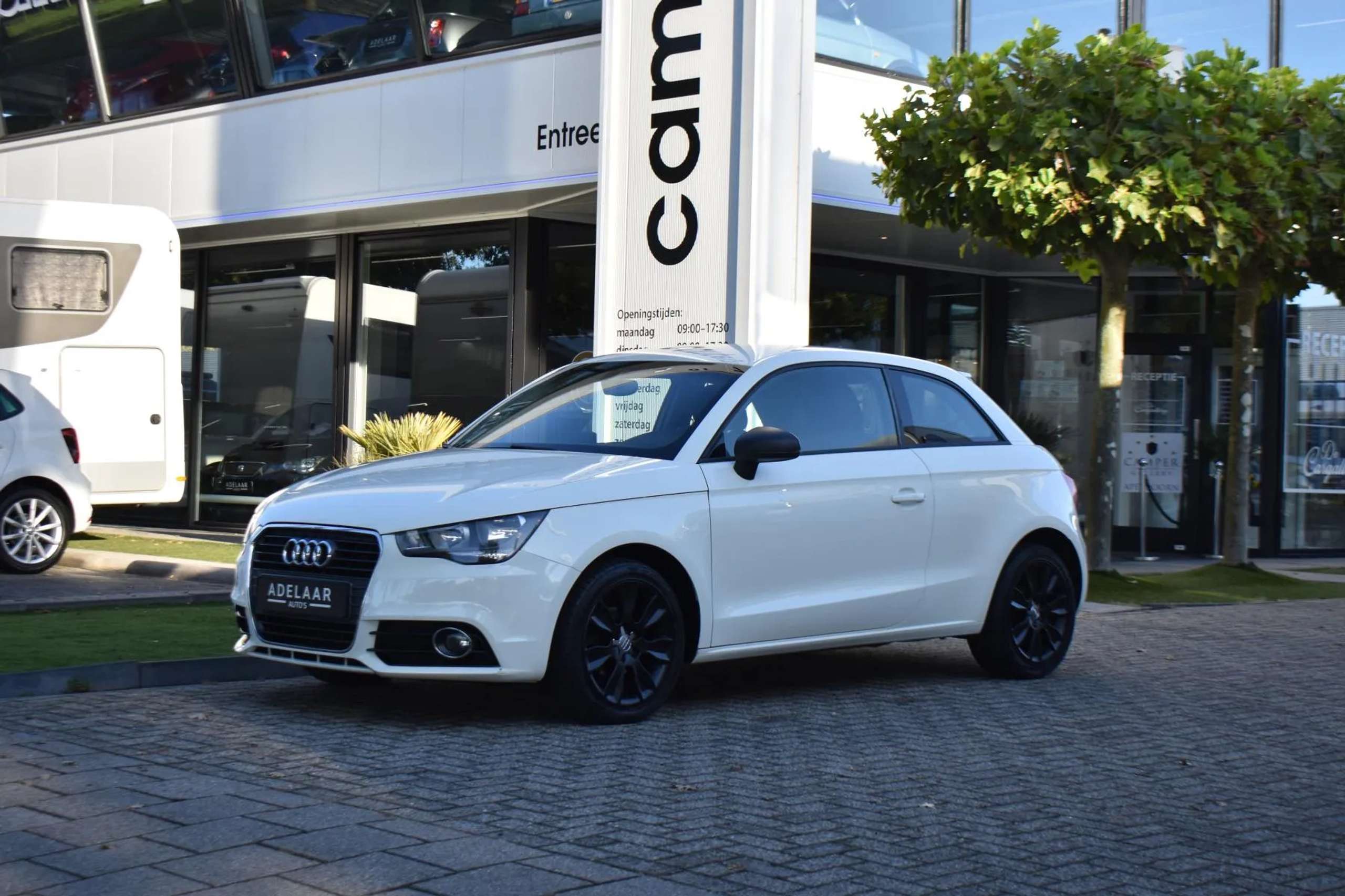 Audi - A1