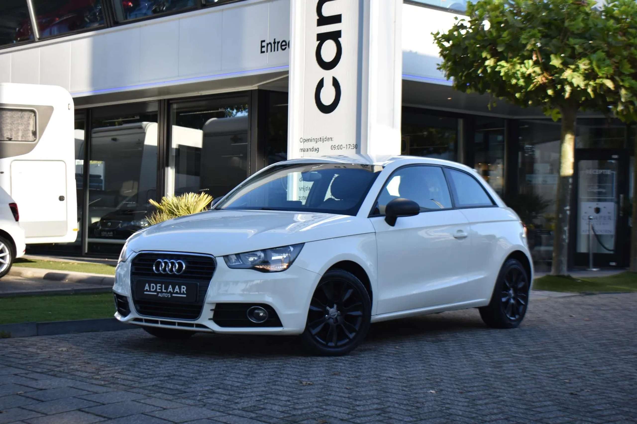 Audi - A1