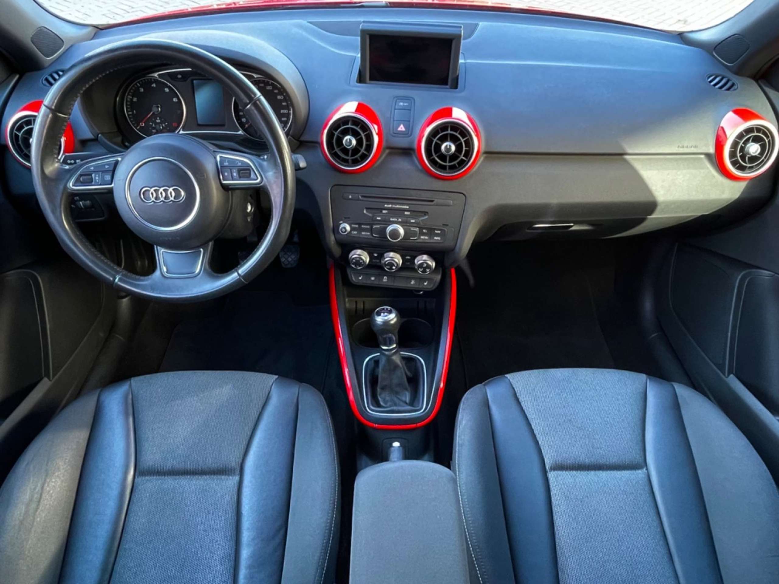 Audi - A1