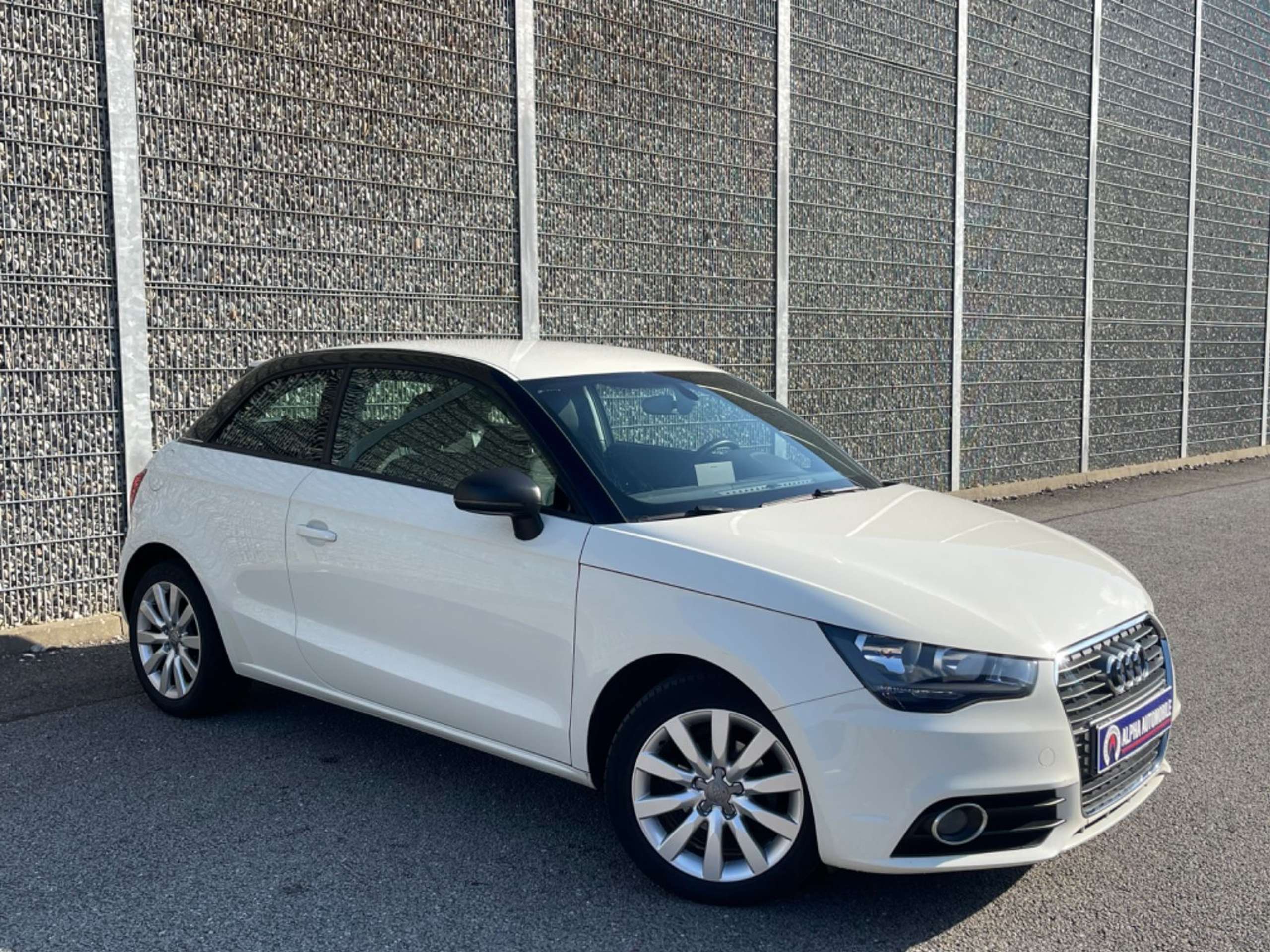 Audi - A1