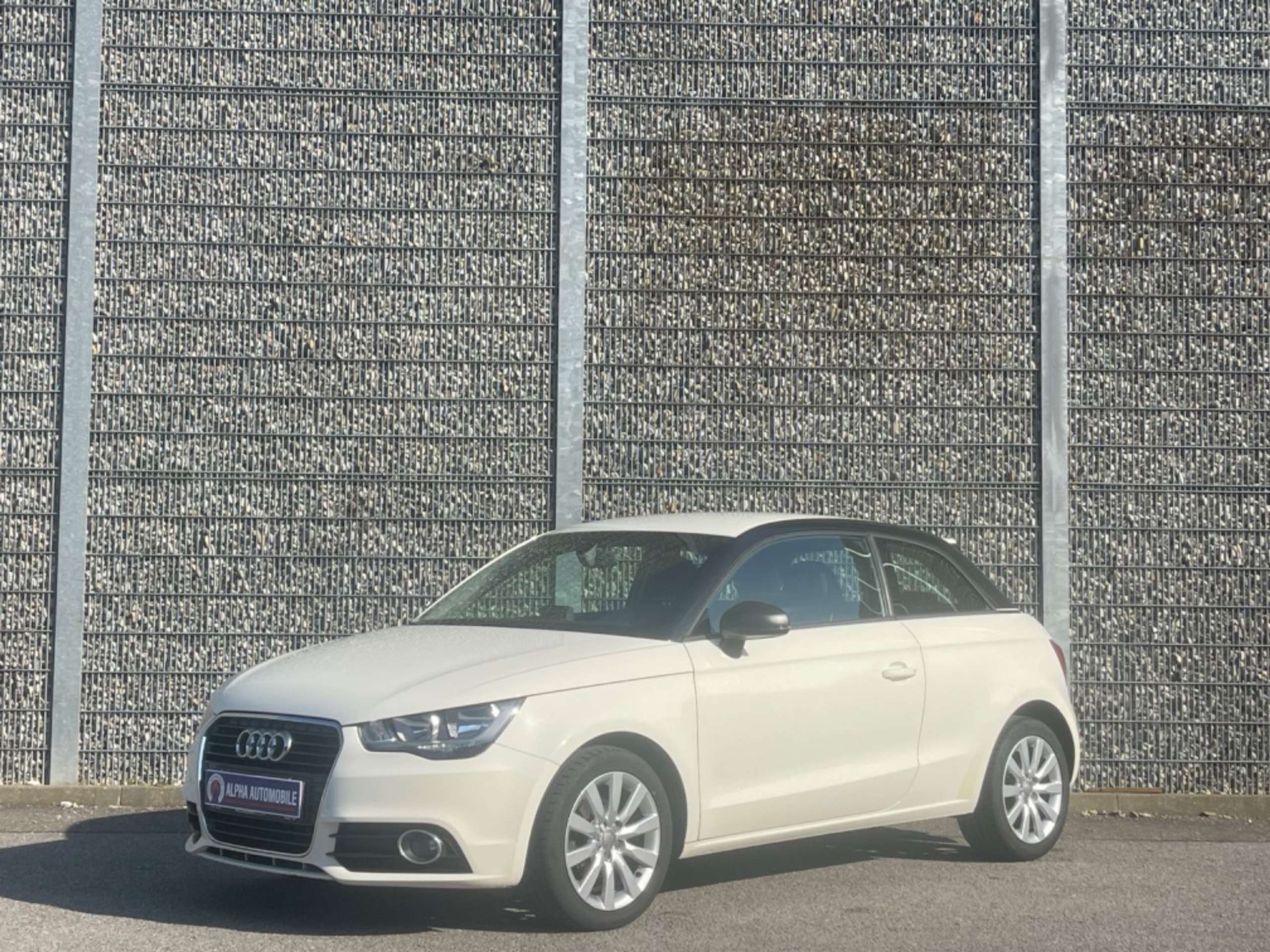 Audi - A1