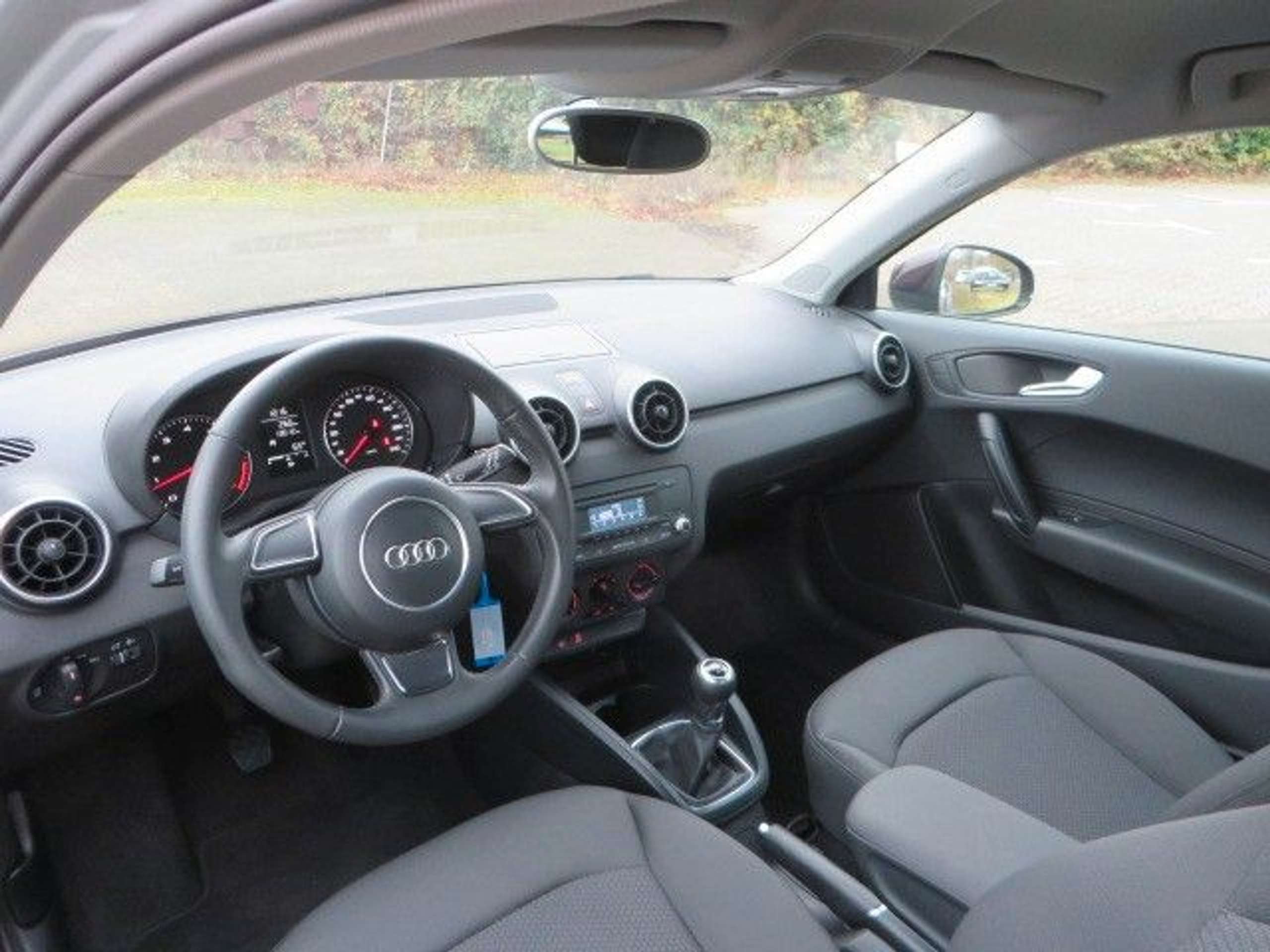 Audi - A1