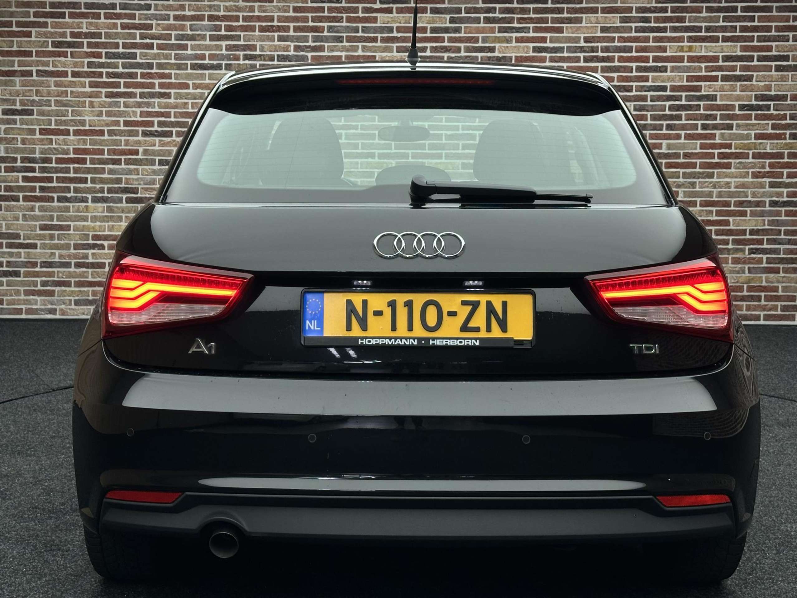 Audi - A1