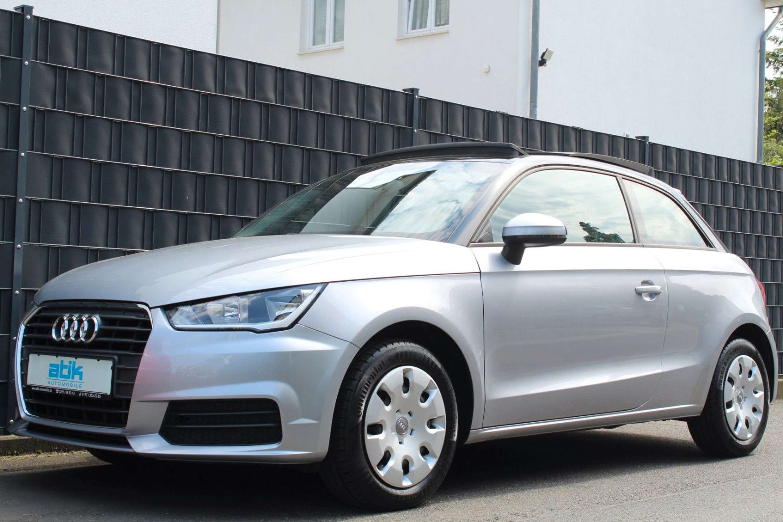 Audi - A1