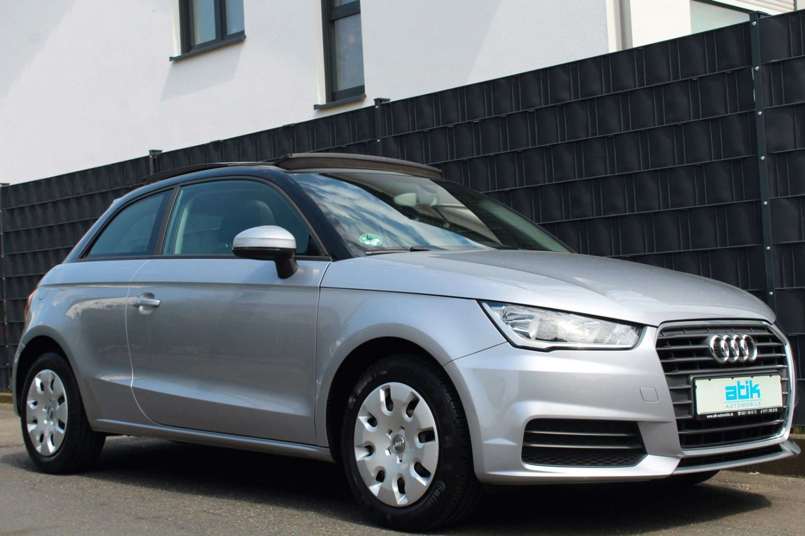 Audi - A1