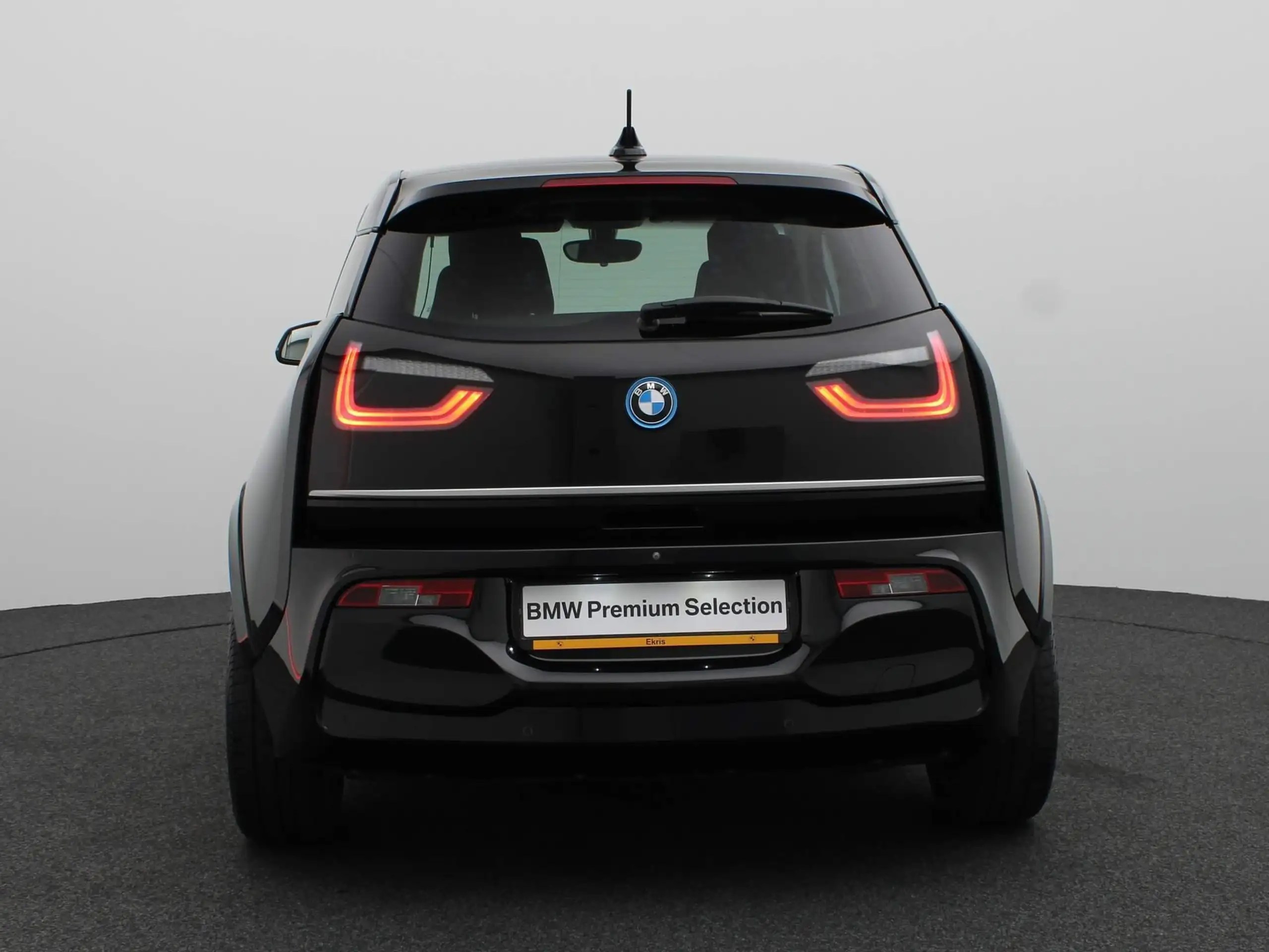 BMW - i3