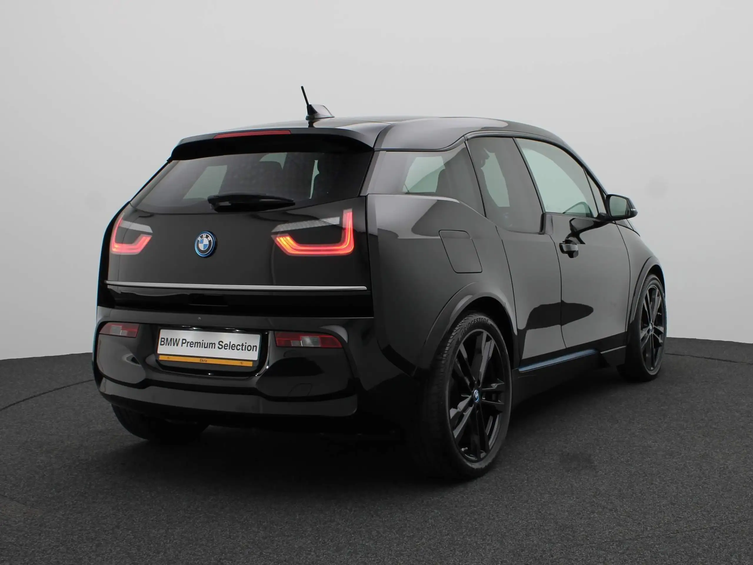 BMW - i3