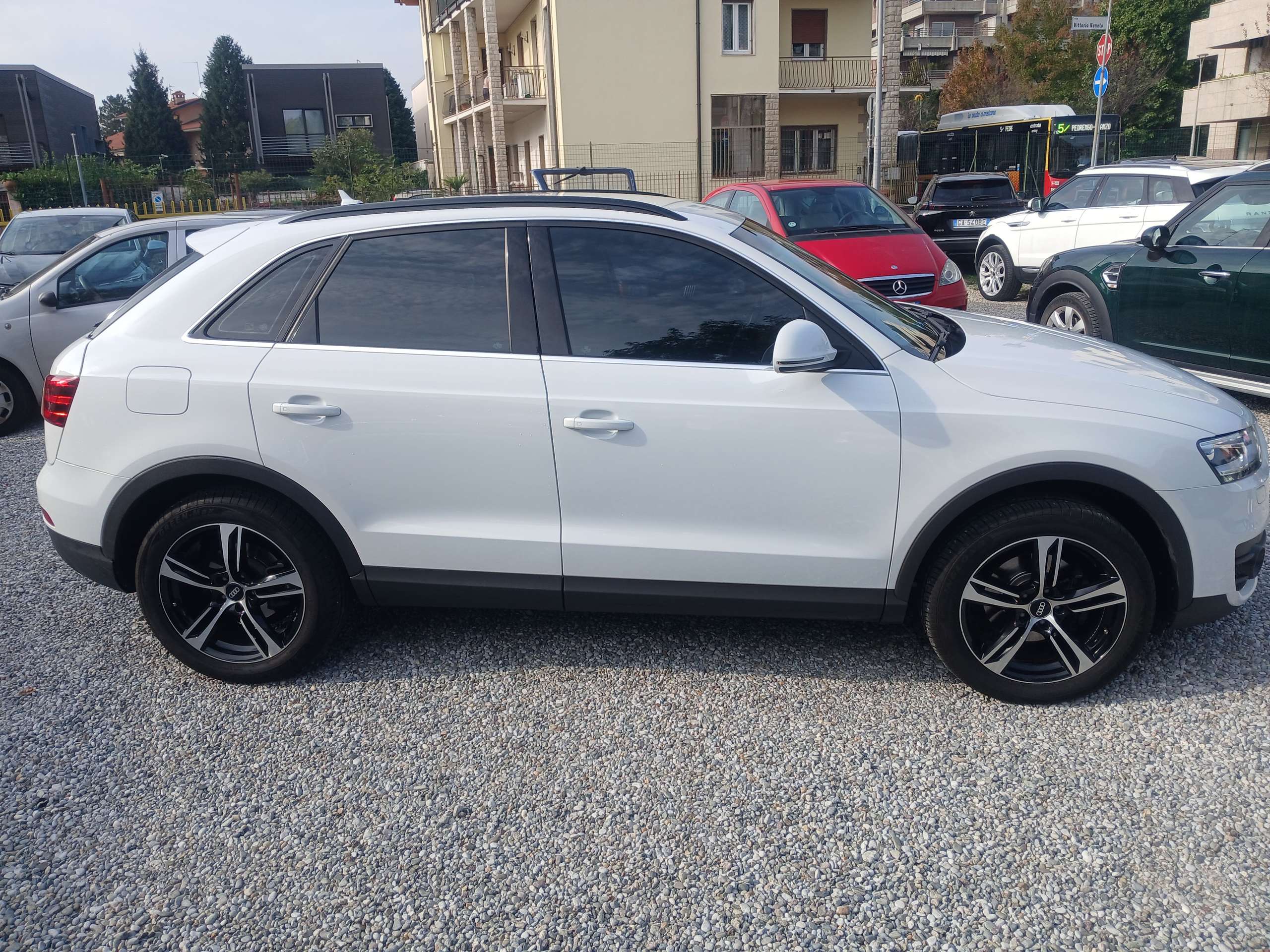 Audi - Q3