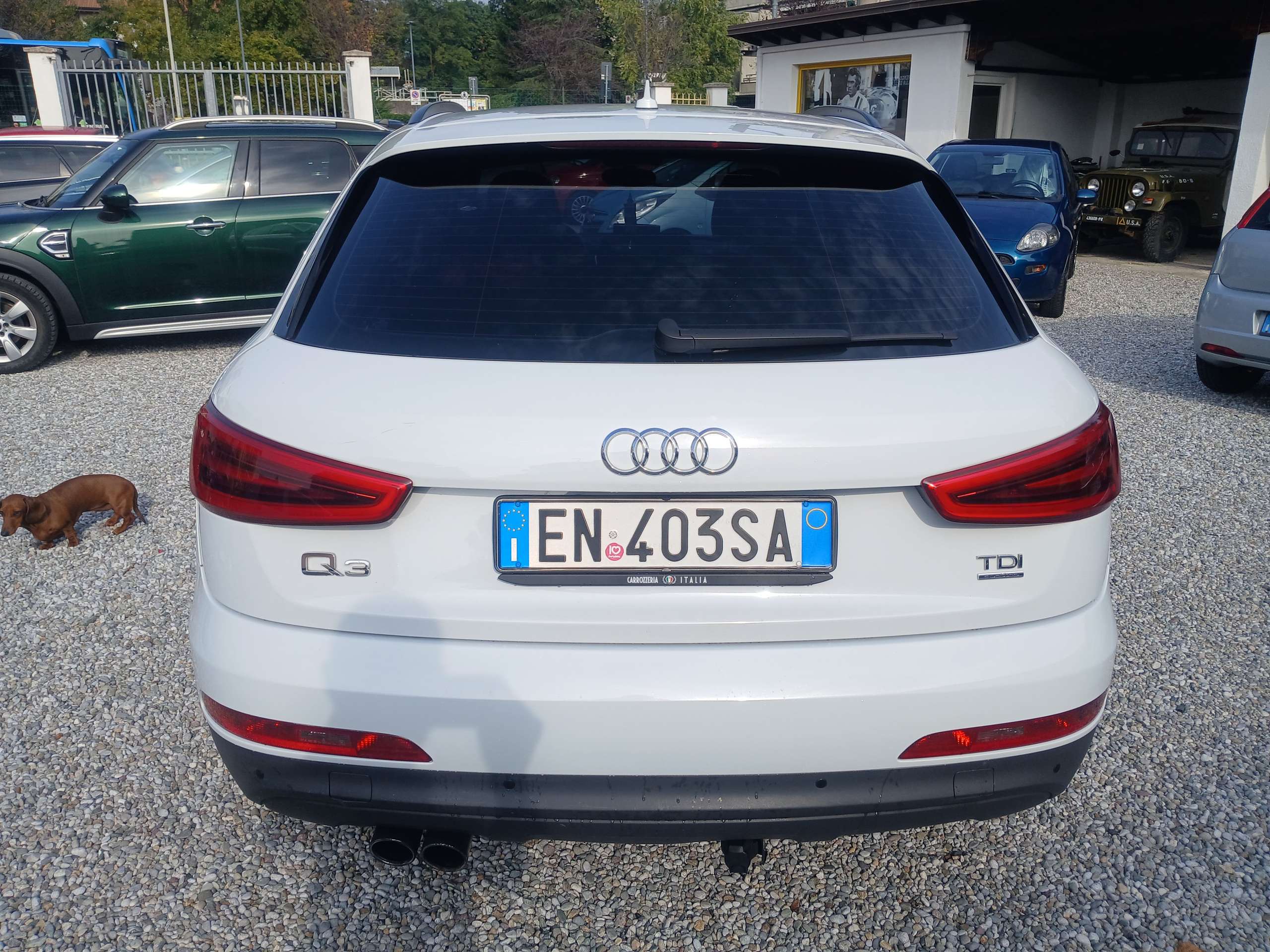 Audi - Q3