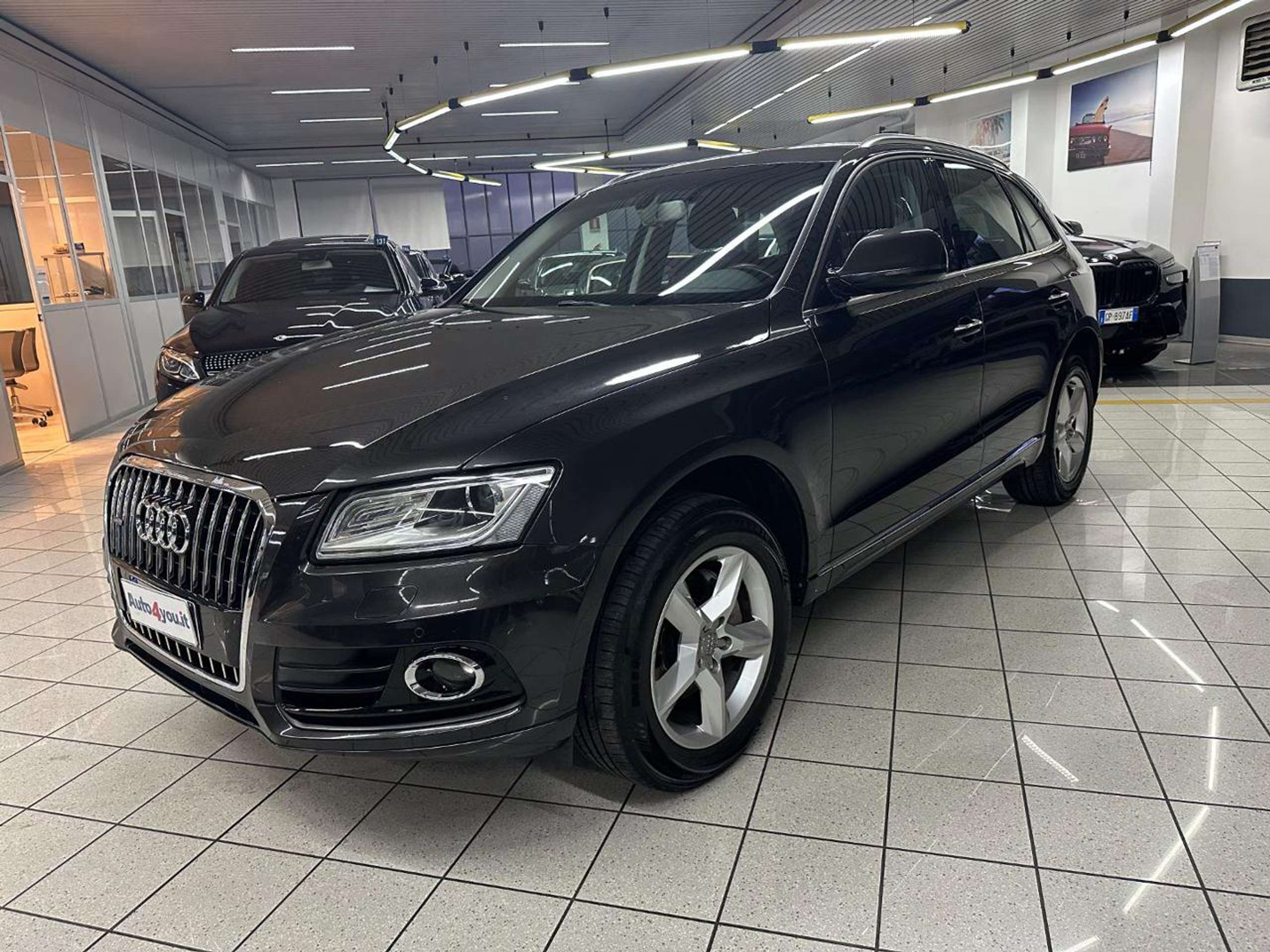 Audi - Q5