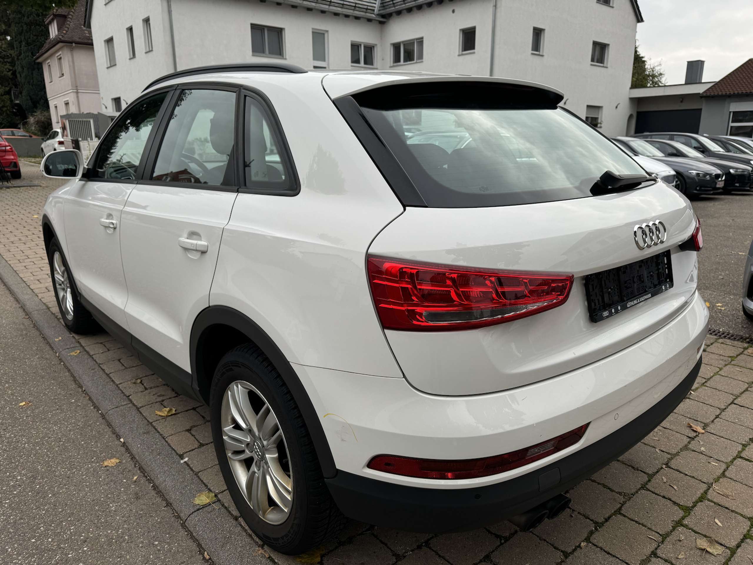 Audi - Q3