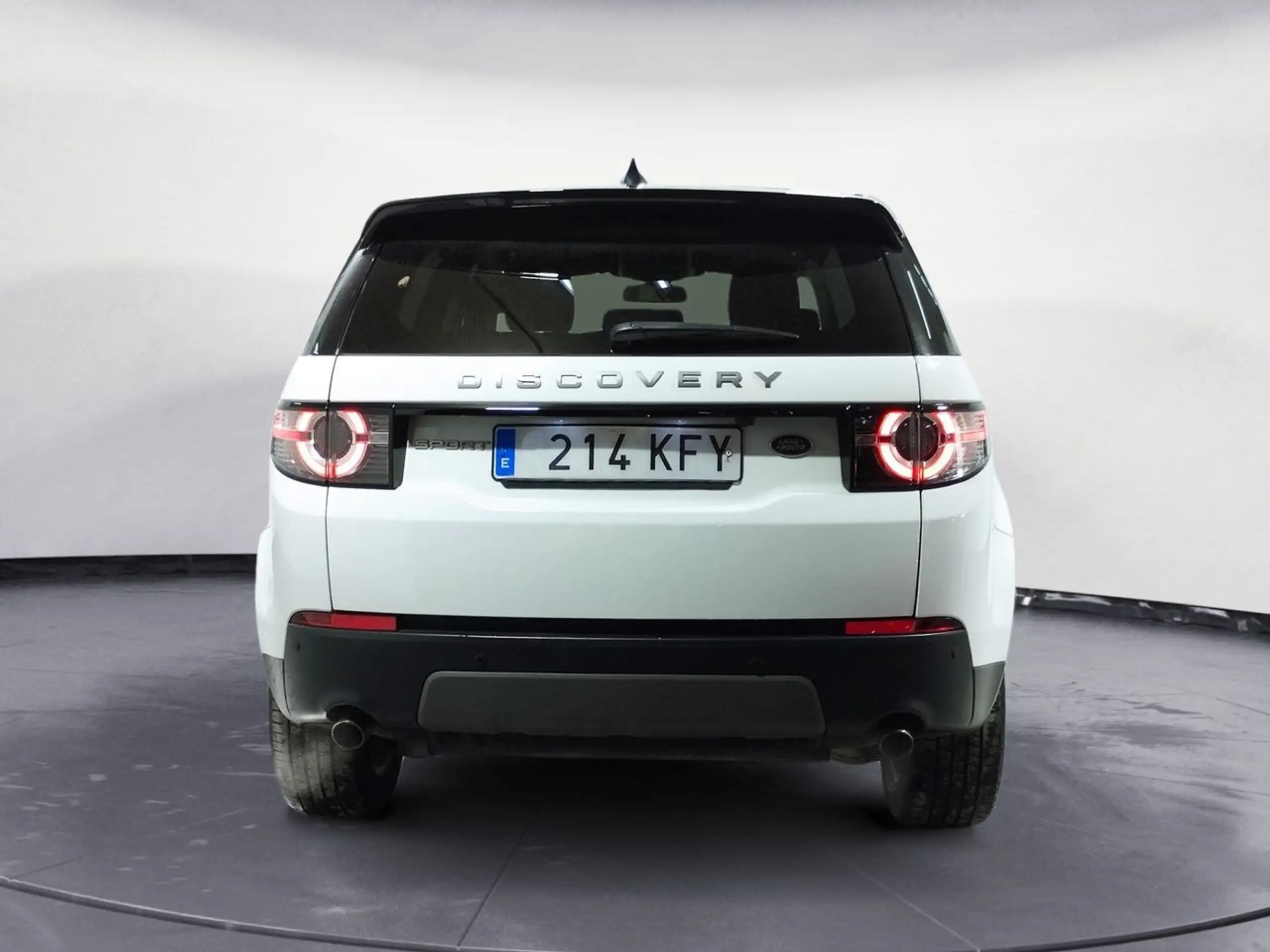 Land Rover - Discovery Sport