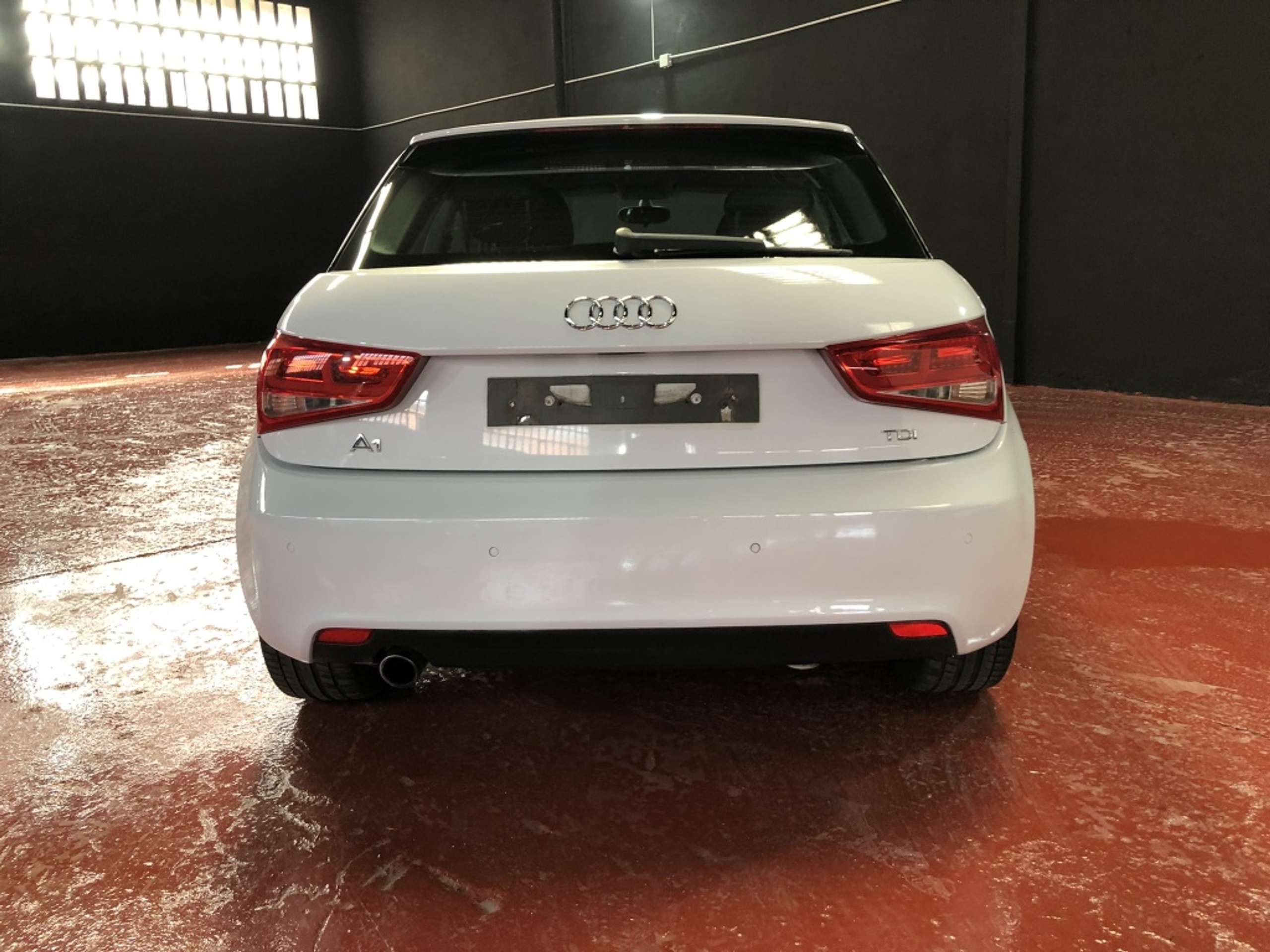 Audi - A1