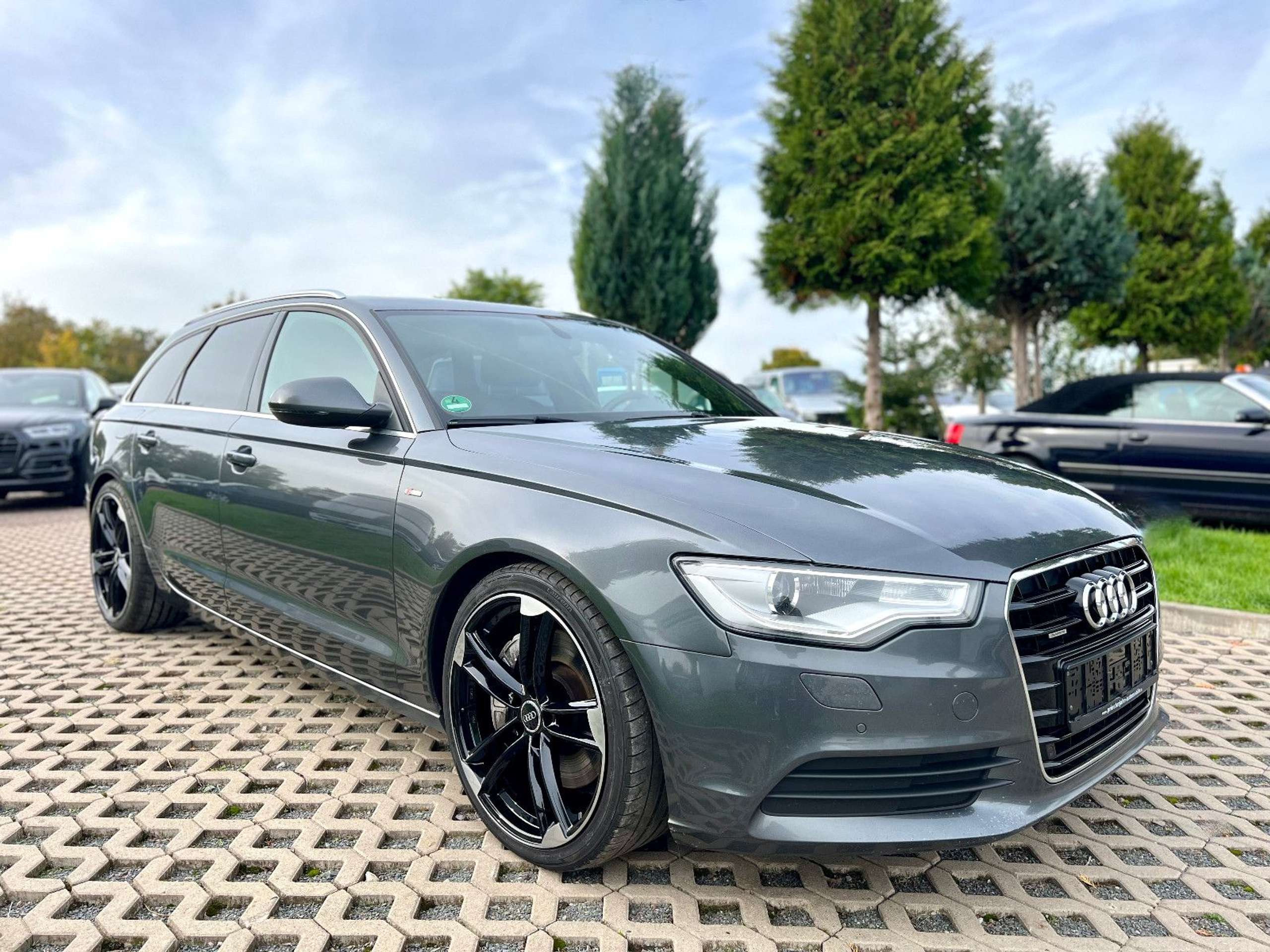 Audi - A6