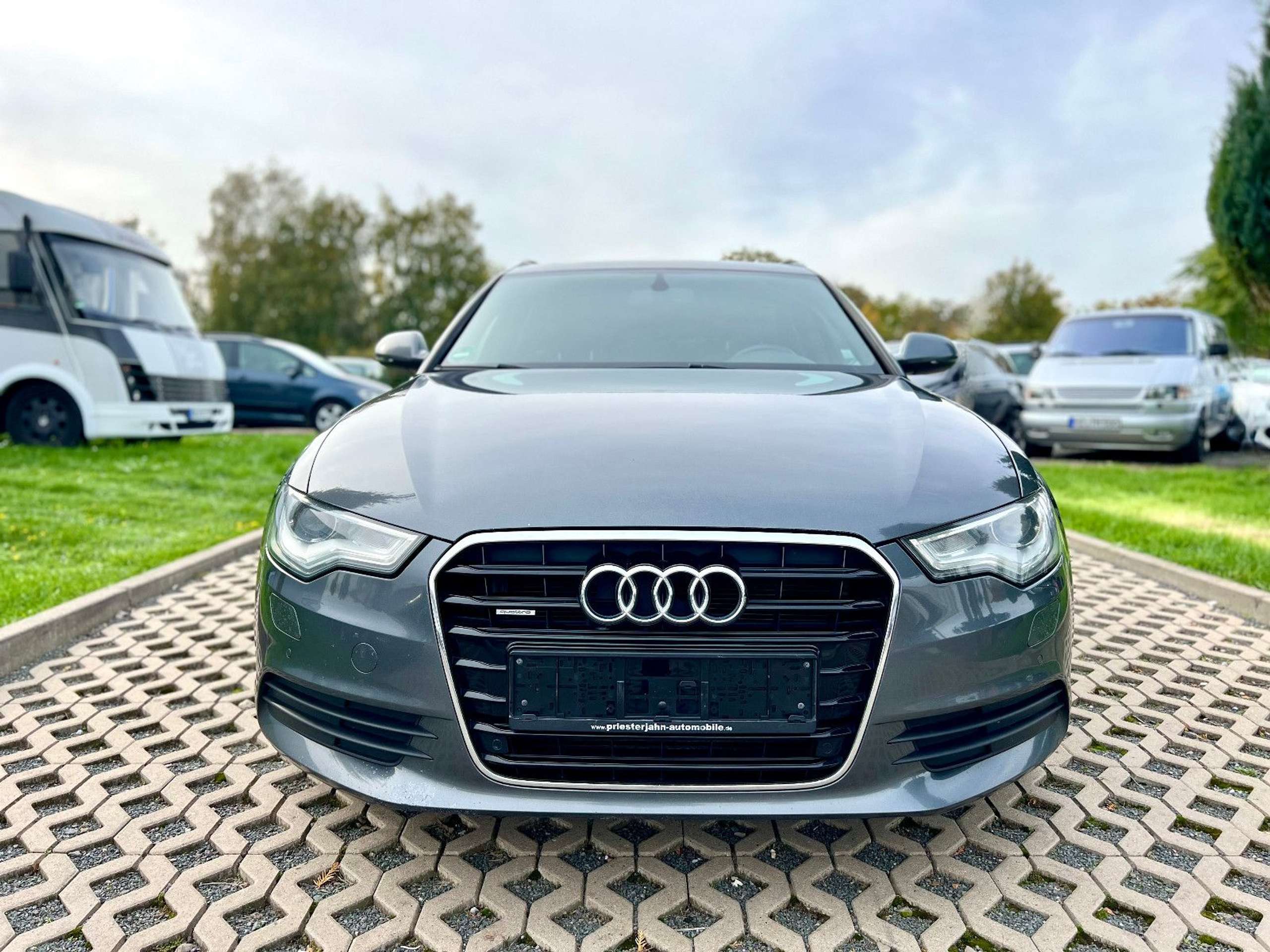 Audi - A6