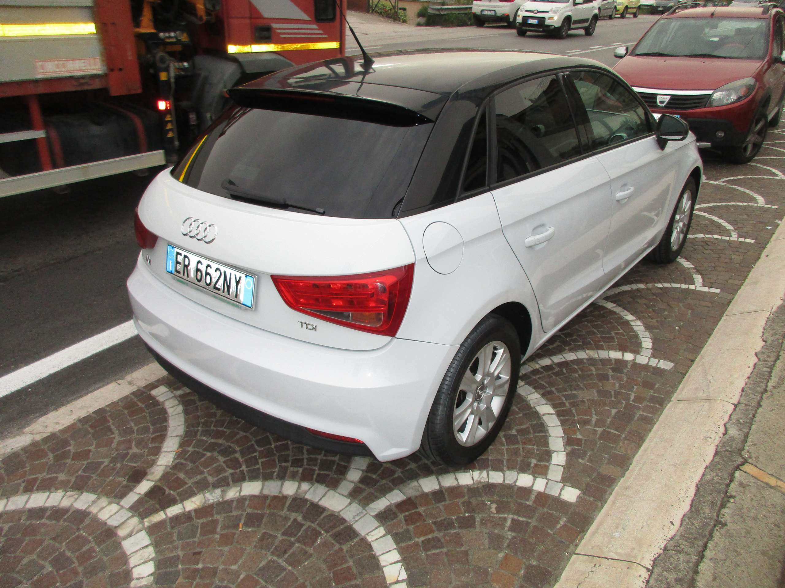 Audi - A1