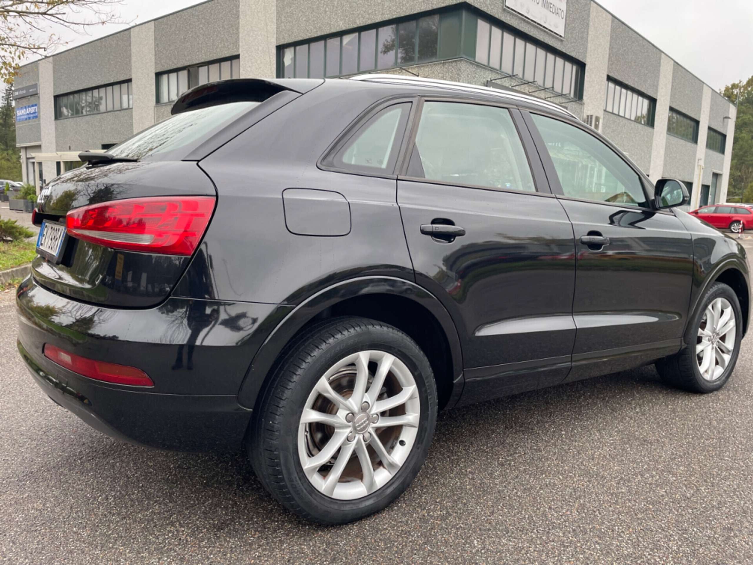 Audi - Q3