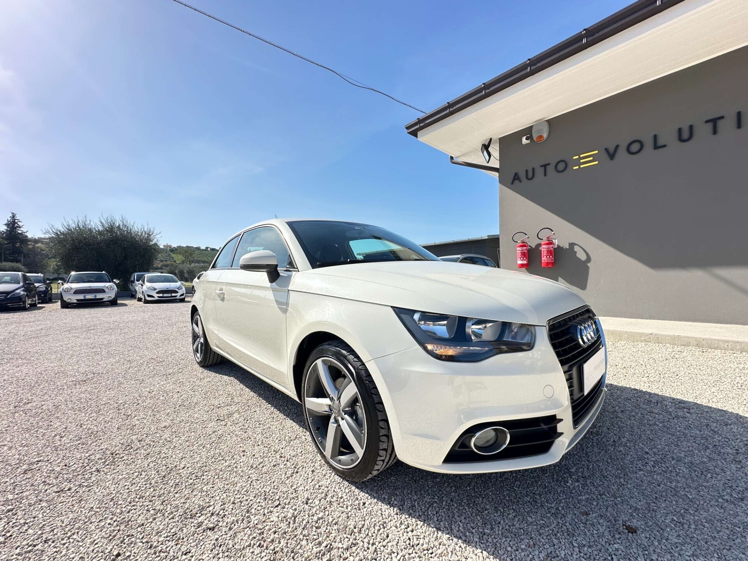 Audi - A1