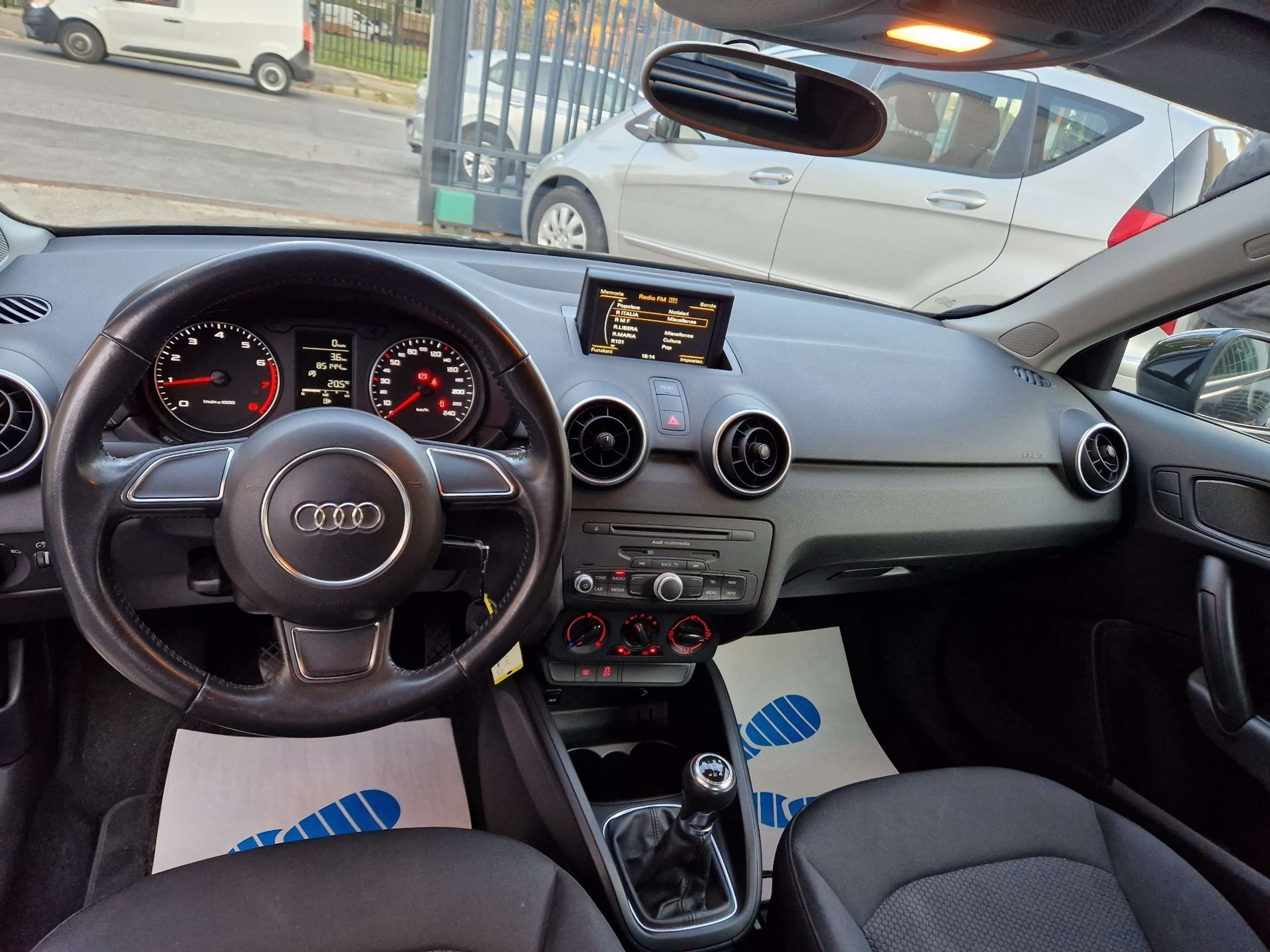 Audi - A1