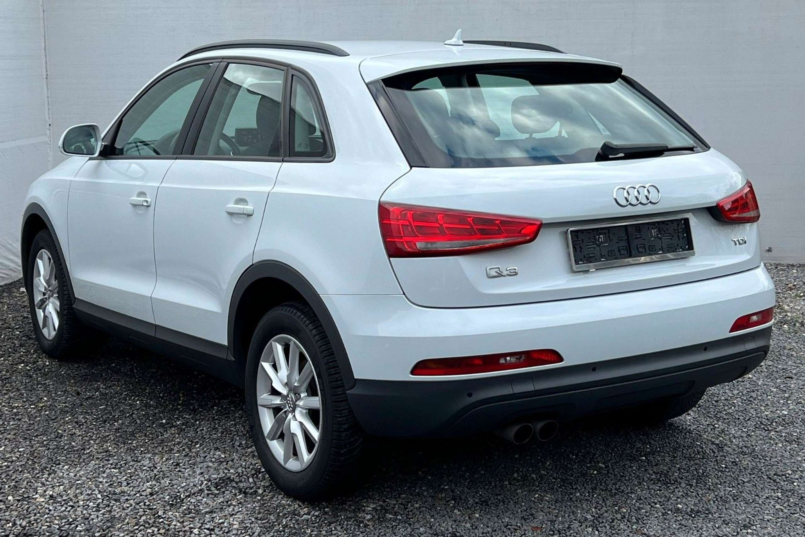 Audi - Q3