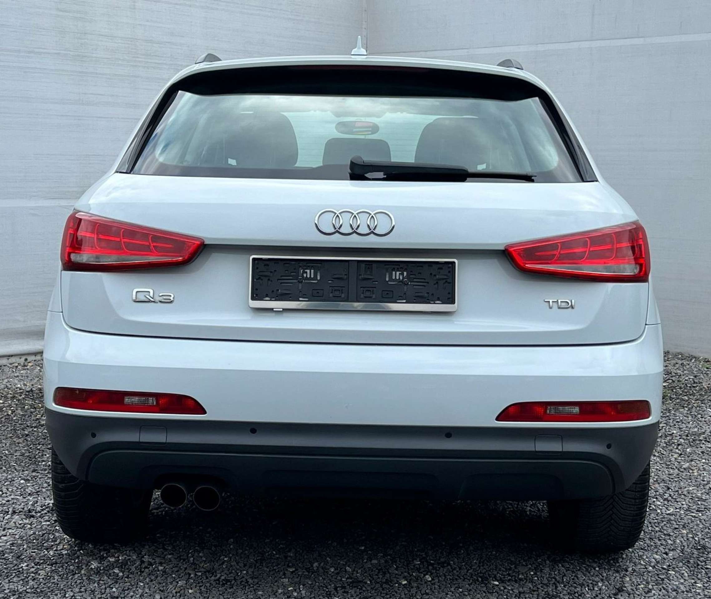 Audi - Q3