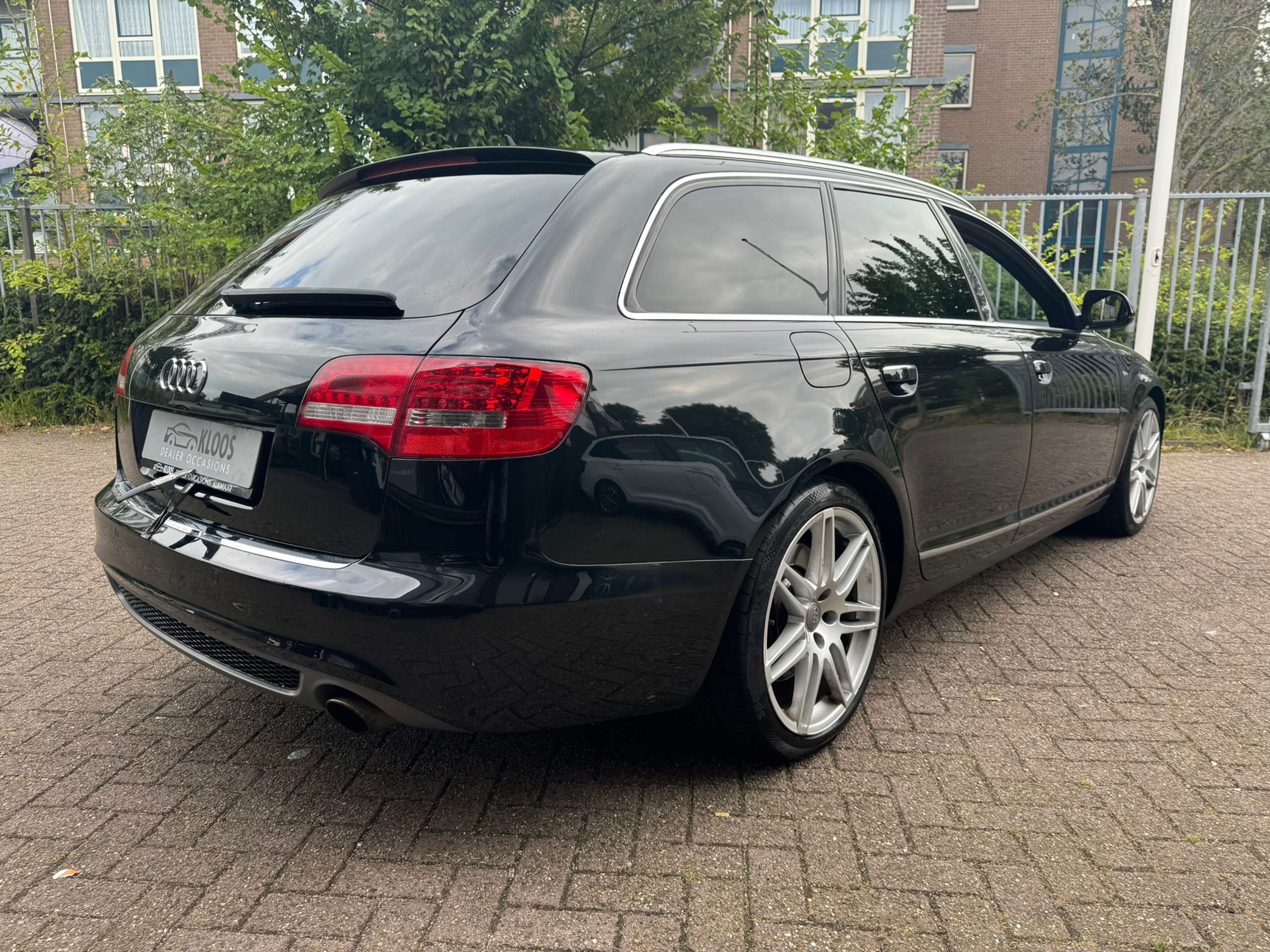 Audi - A6