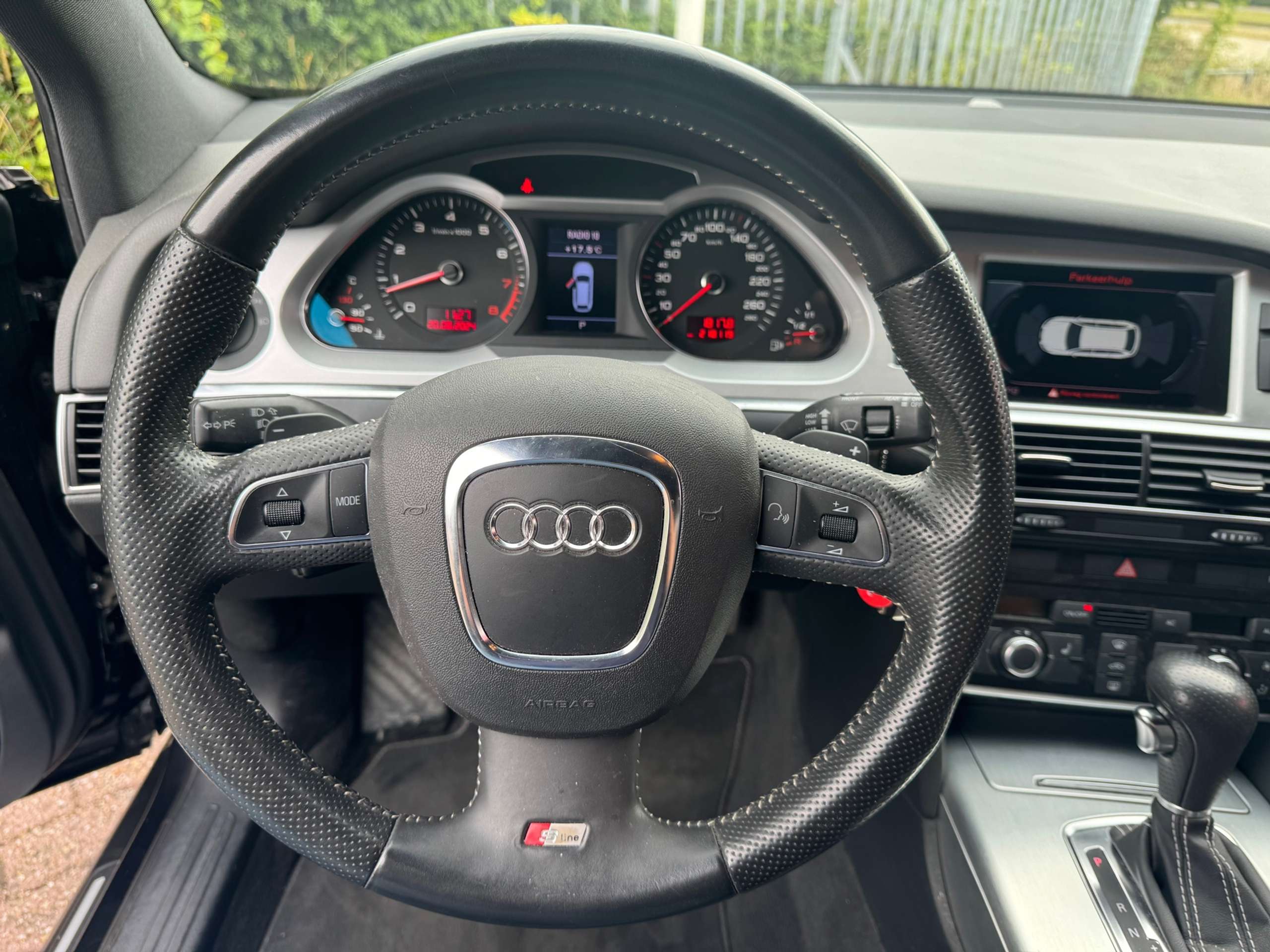 Audi - A6