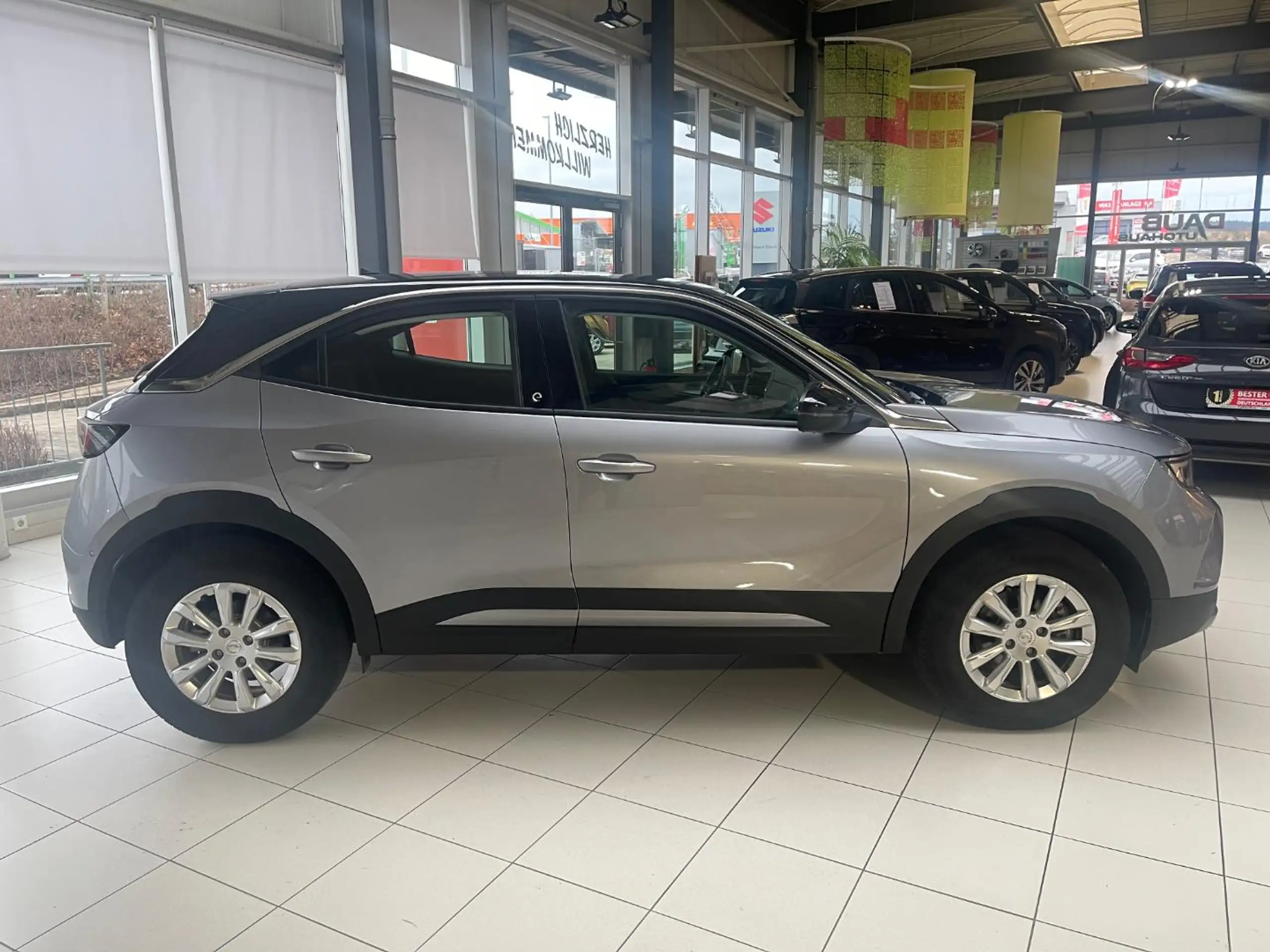 Opel - Mokka-E