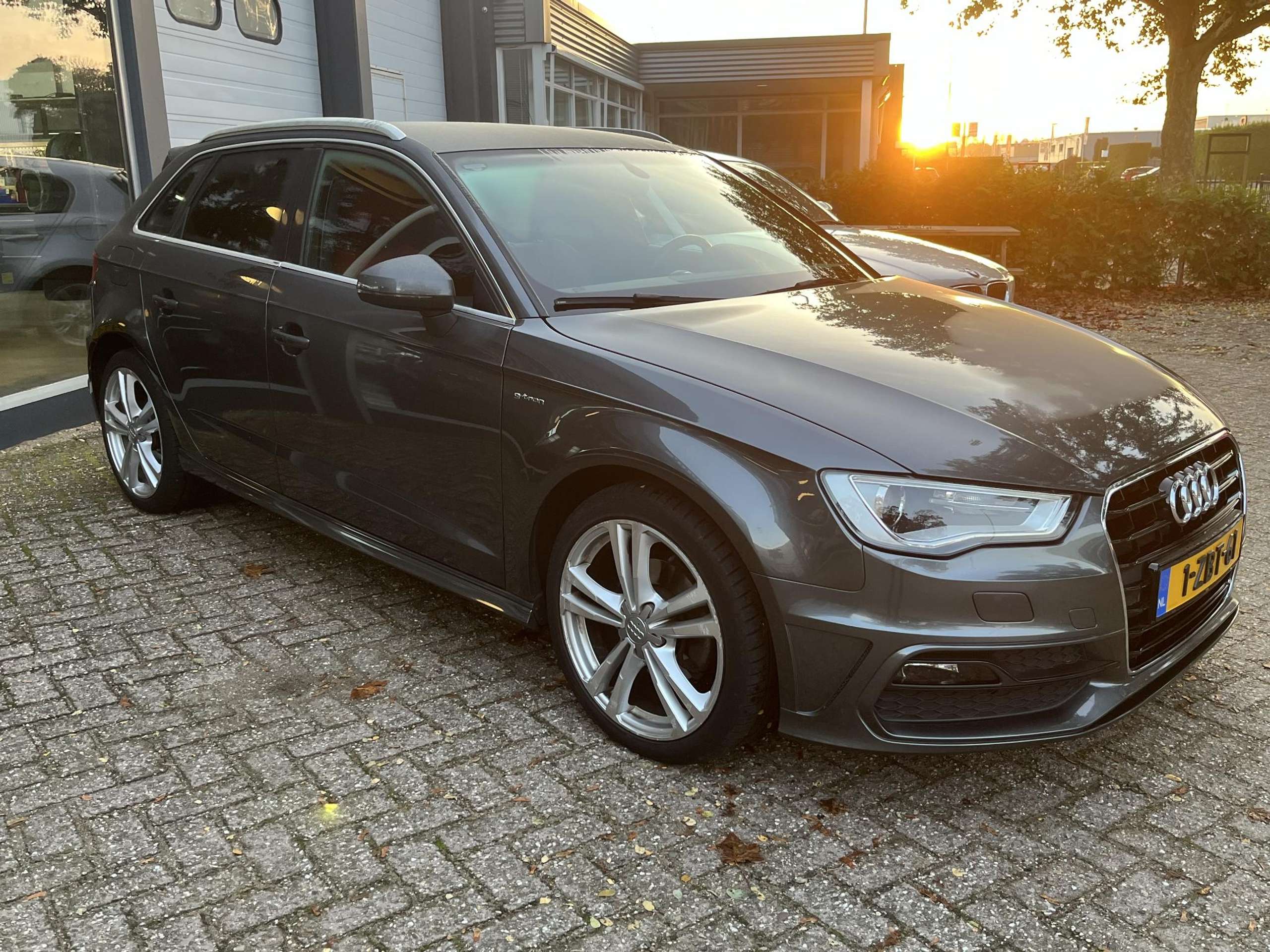 Audi - A3