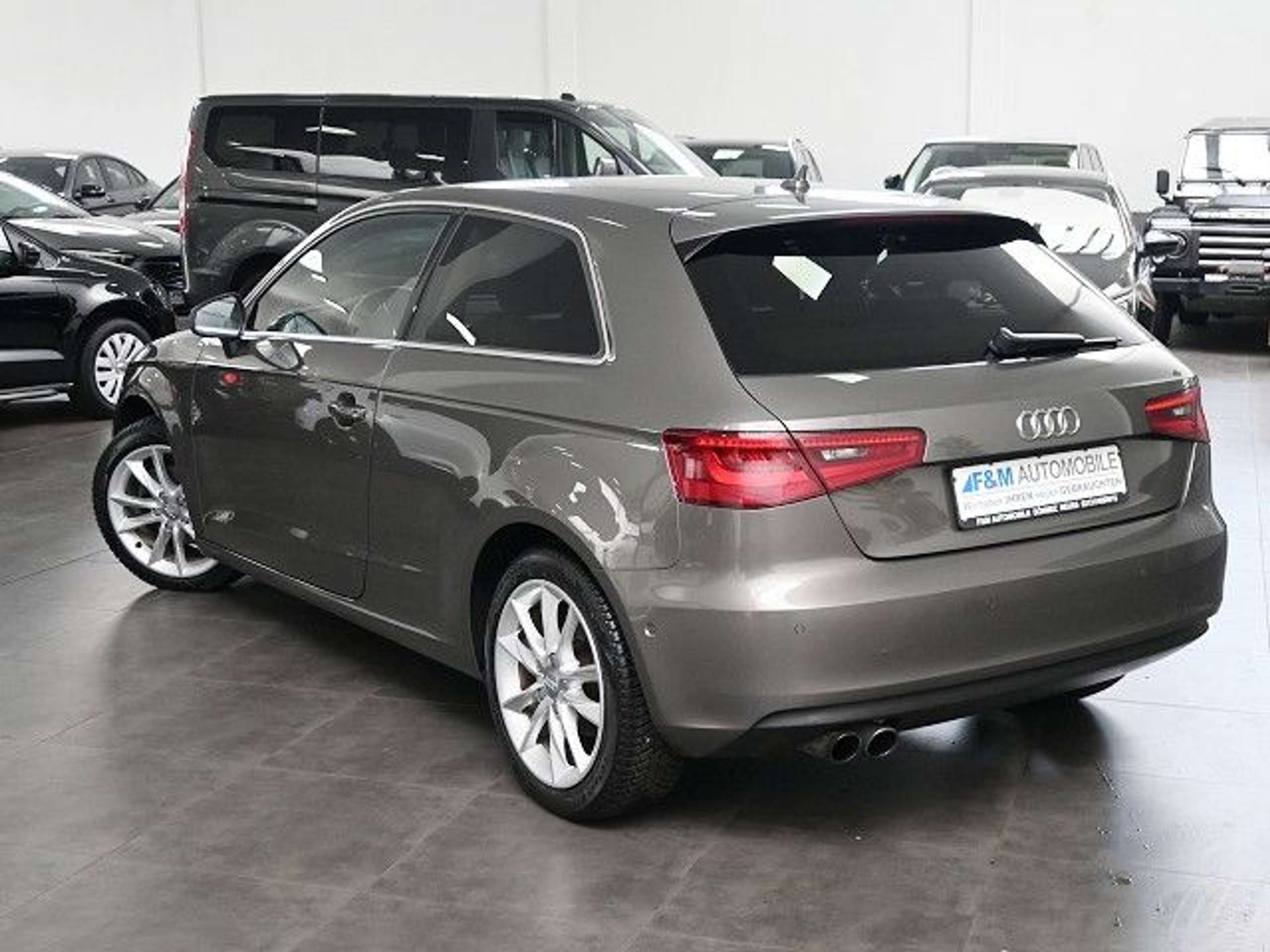 Audi - A3