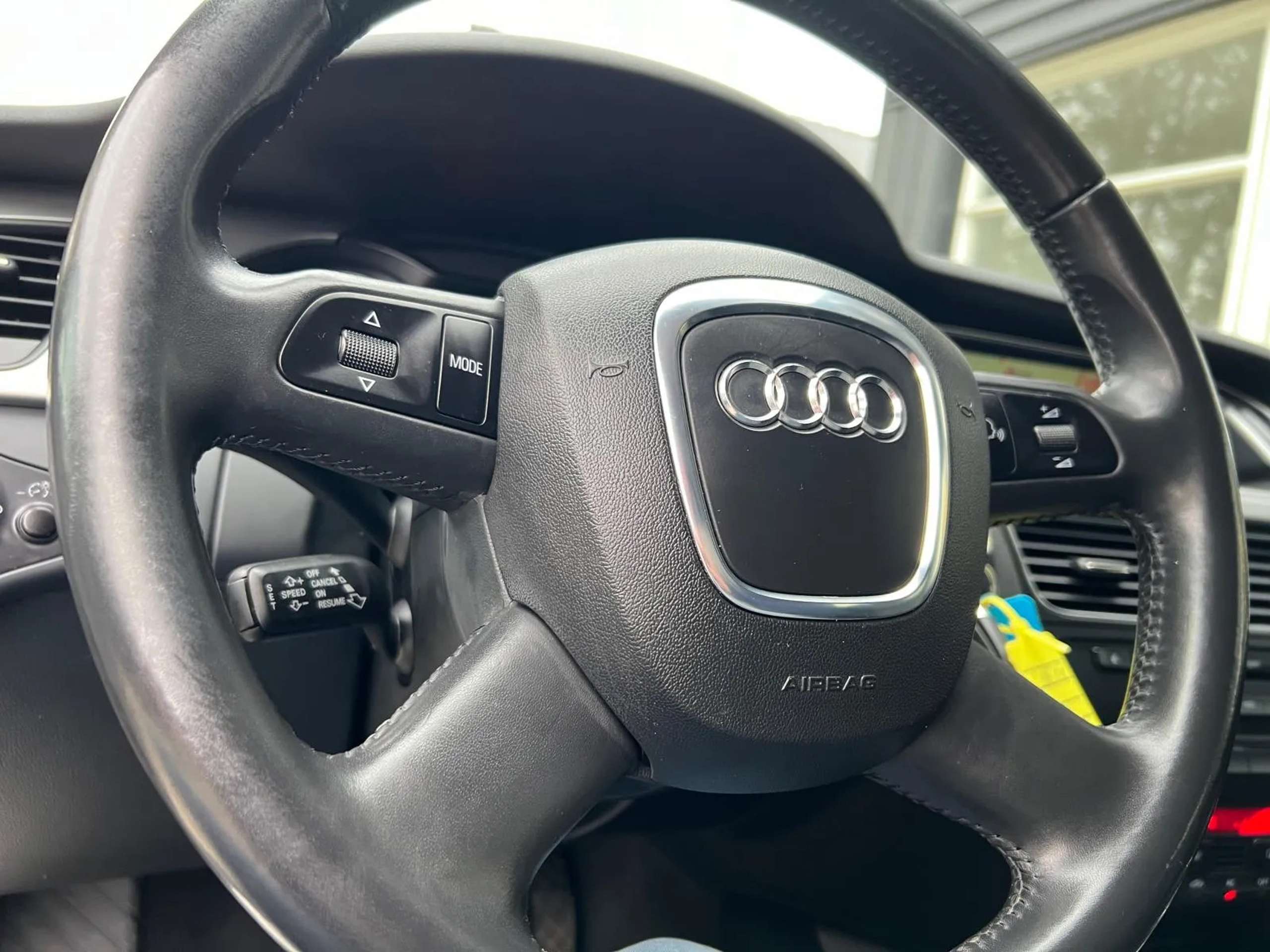 Audi - A4