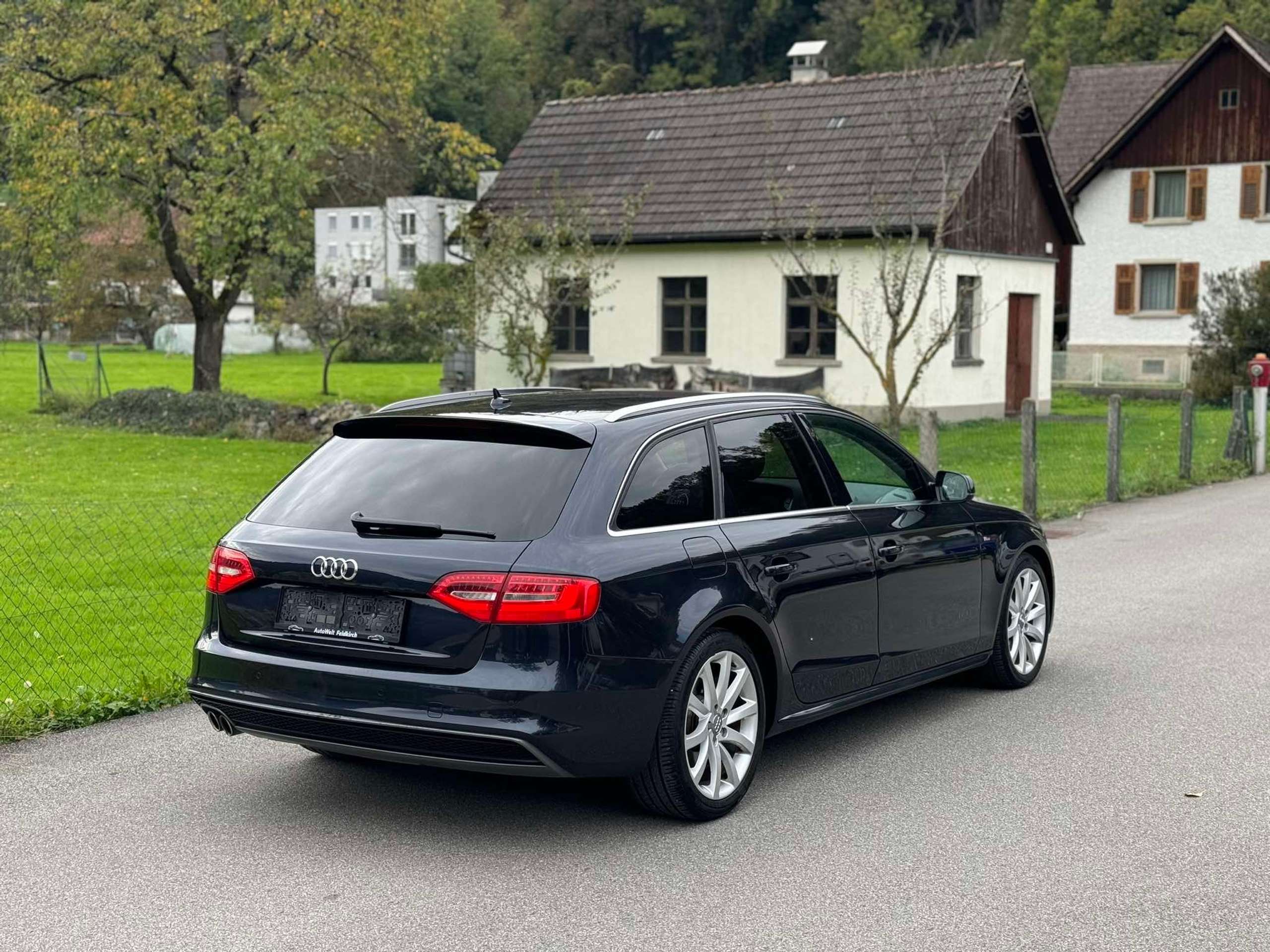 Audi - A4