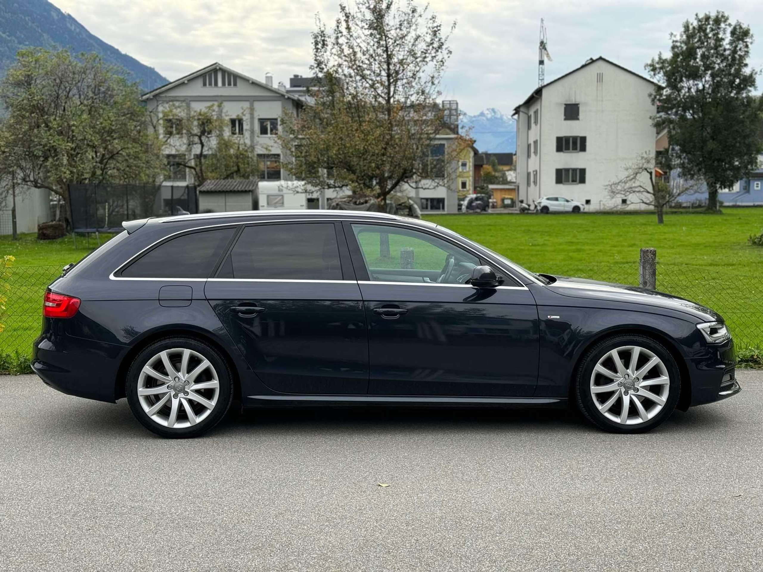 Audi - A4