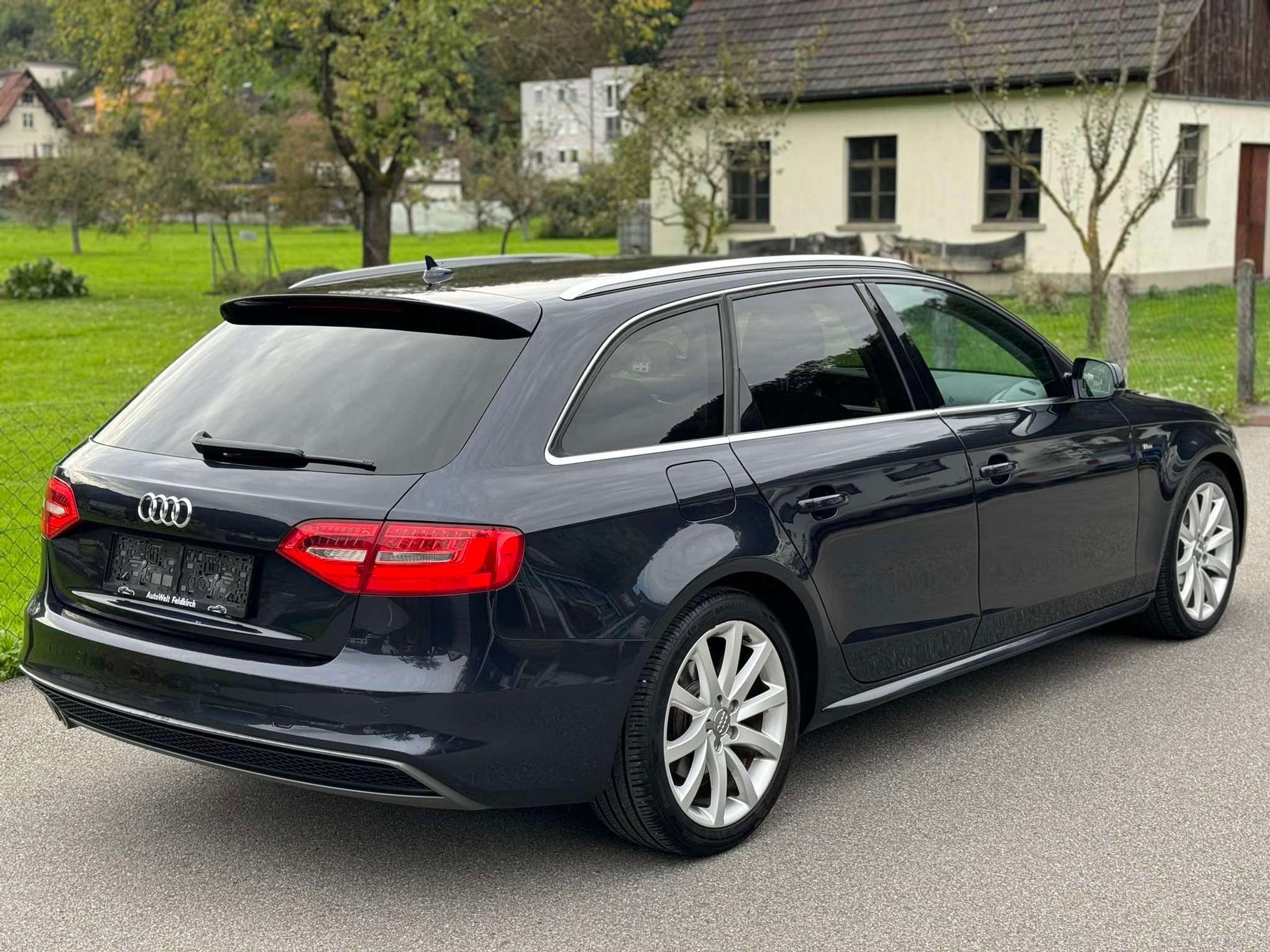 Audi - A4