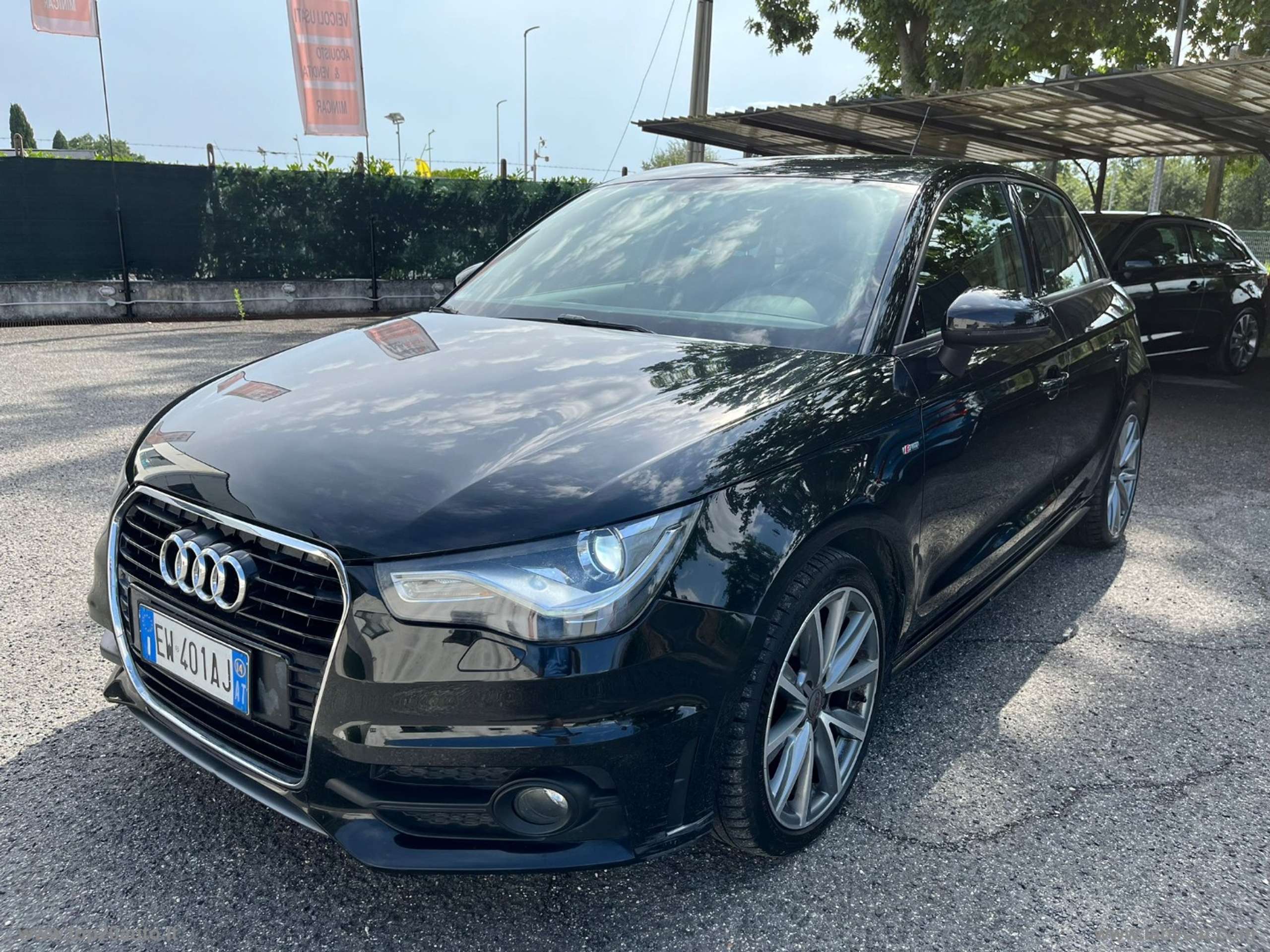 Audi - A1