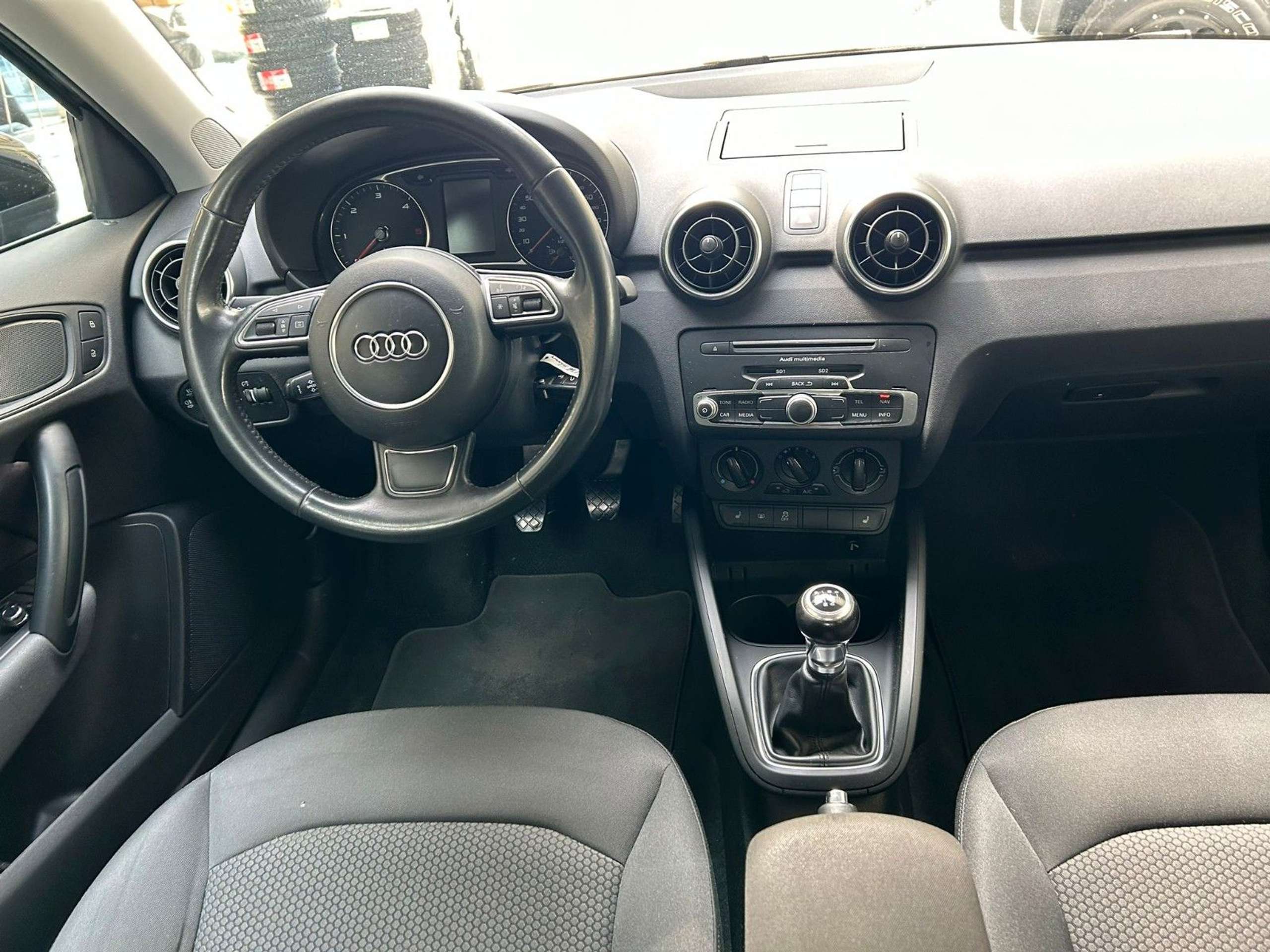 Audi - A1