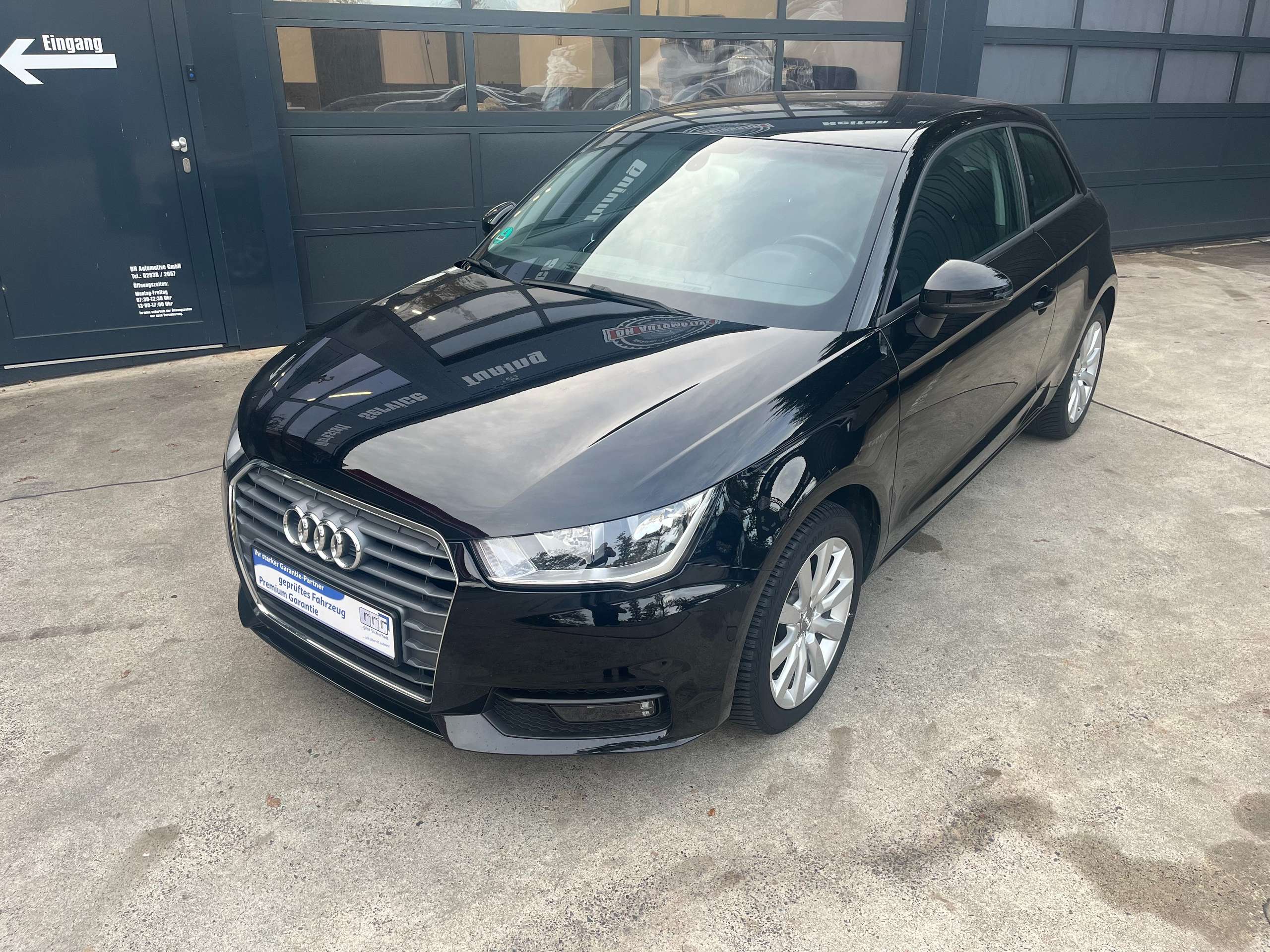 Audi - A1