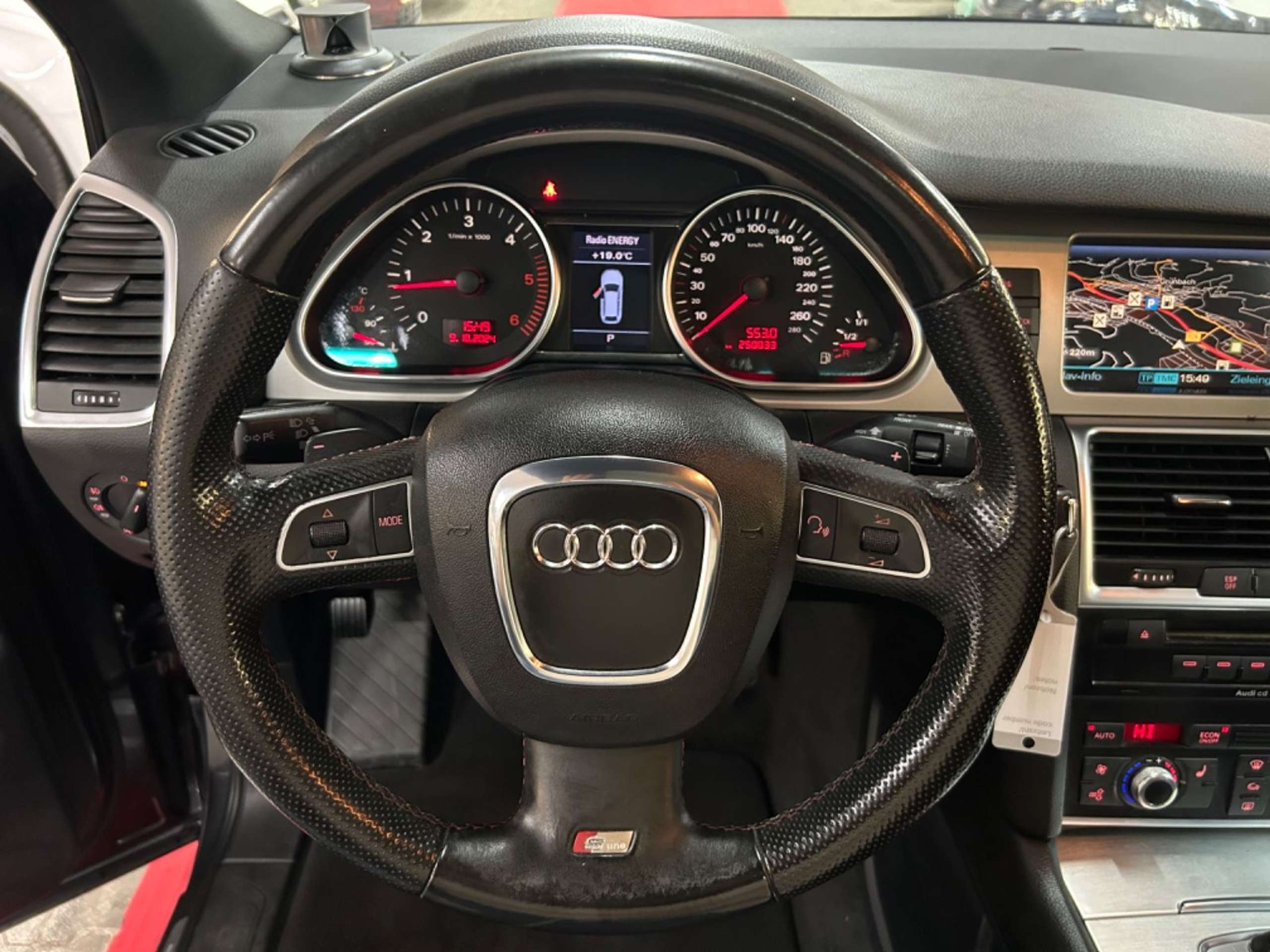 Audi - Q7