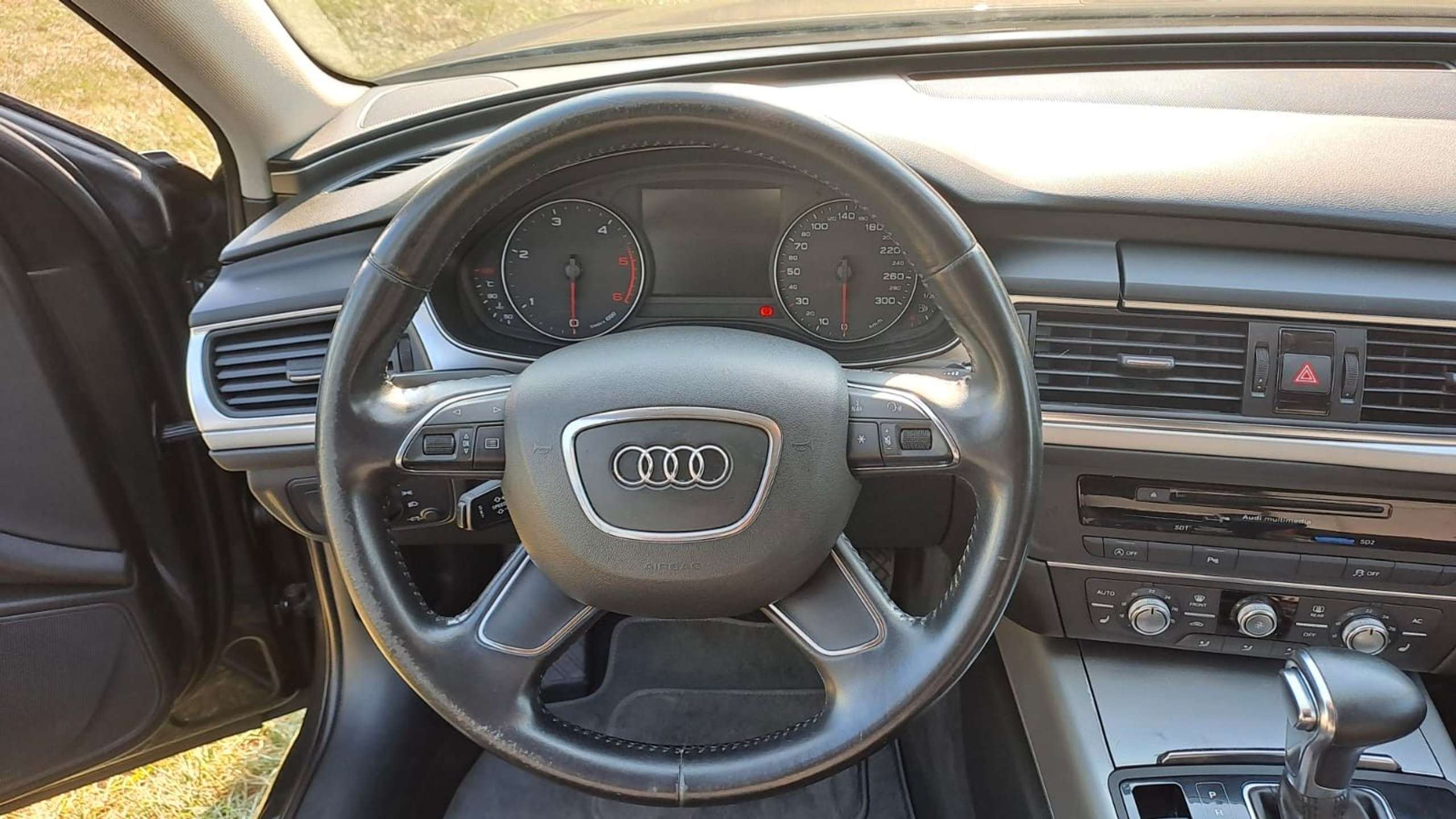 Audi - A6