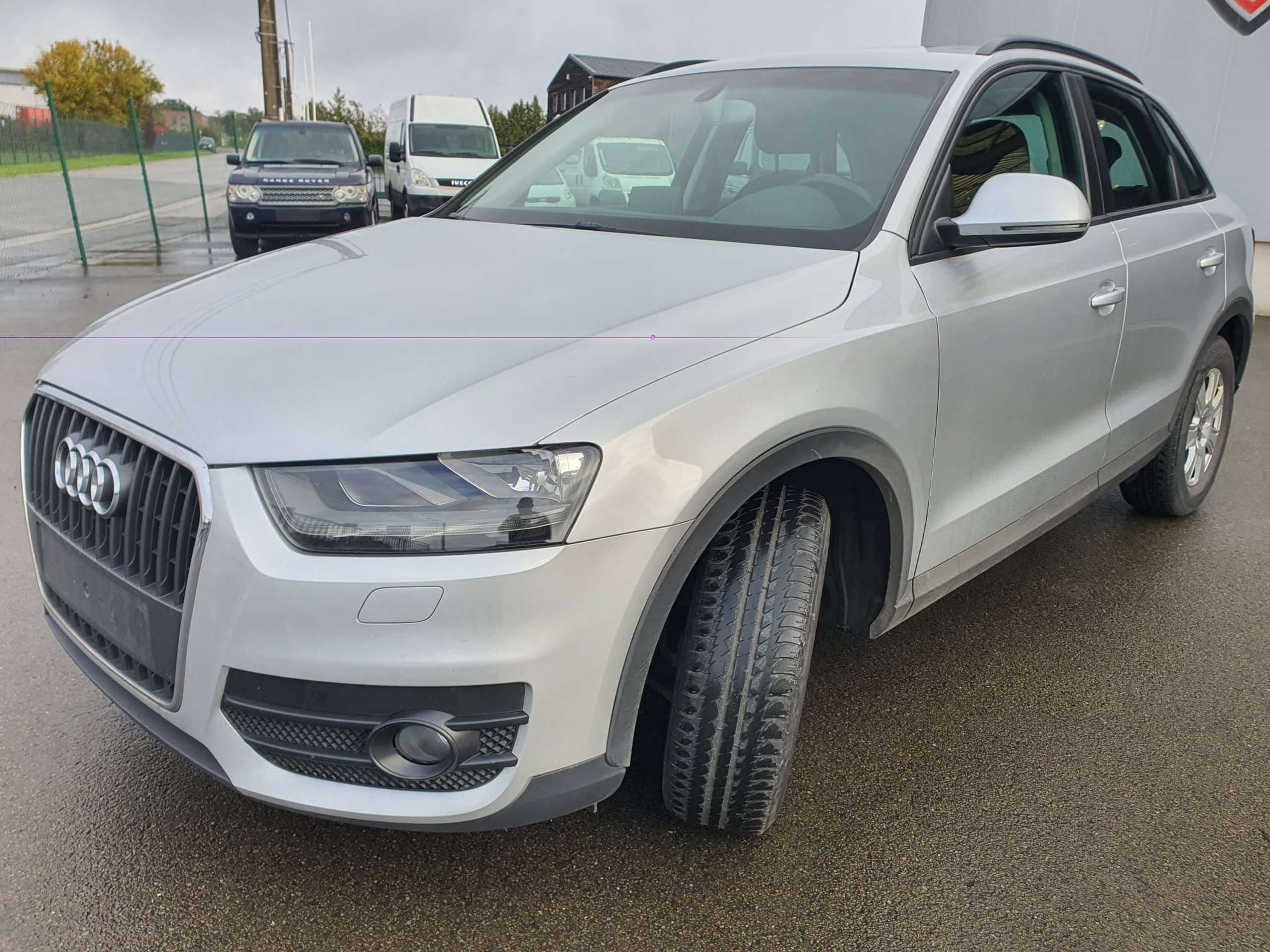 Audi - Q3