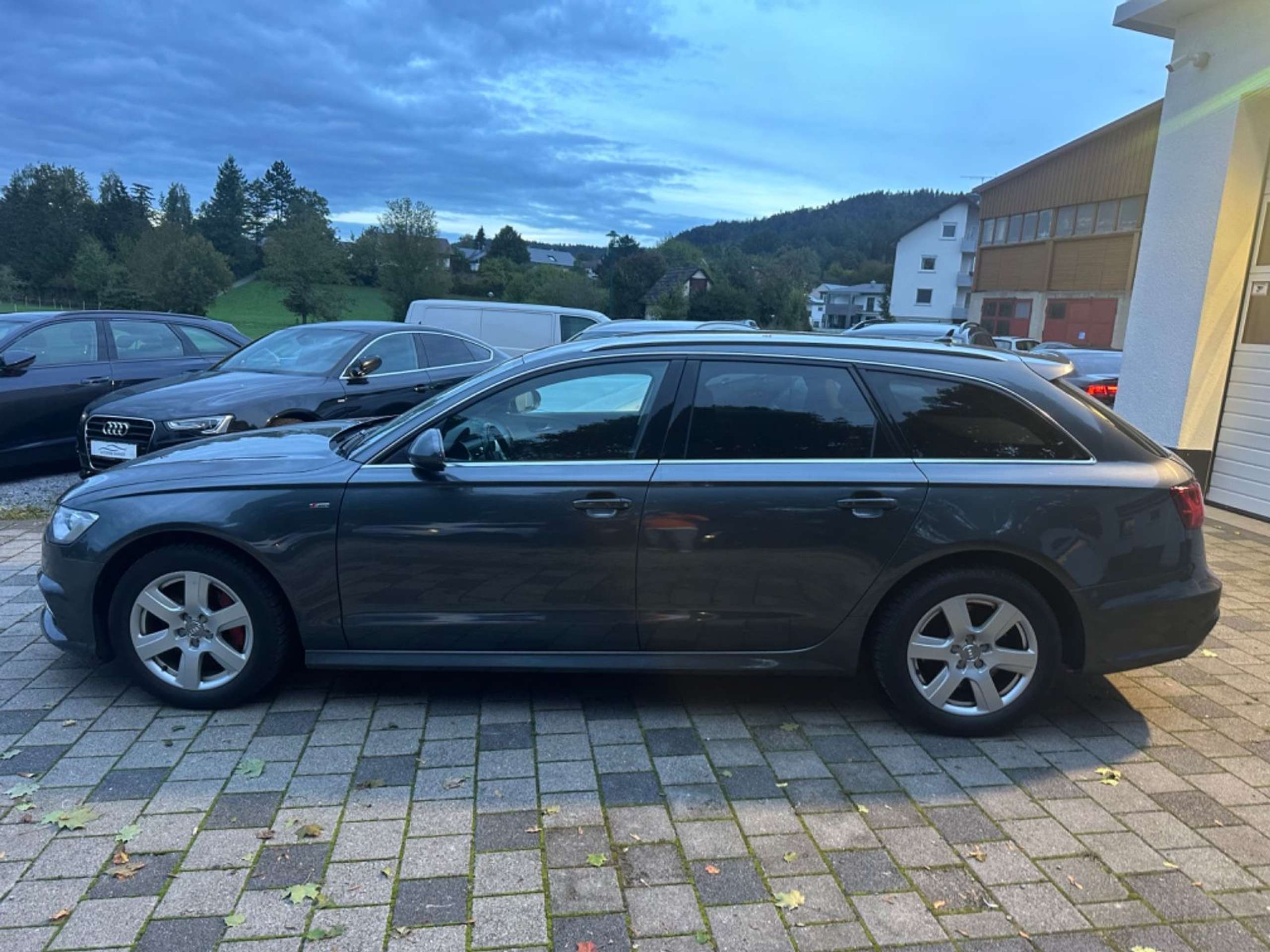 Audi - A6