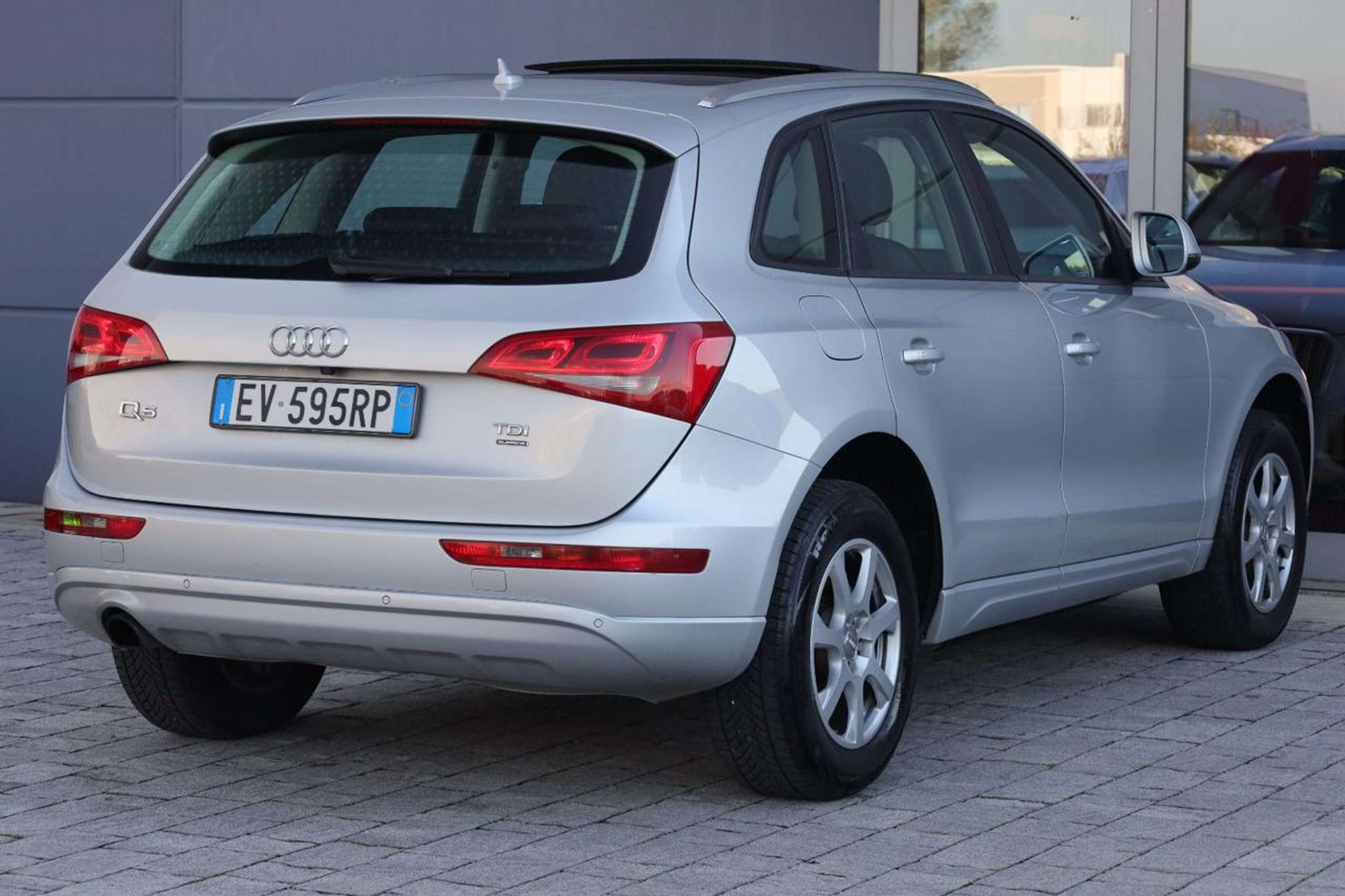 Audi - Q5