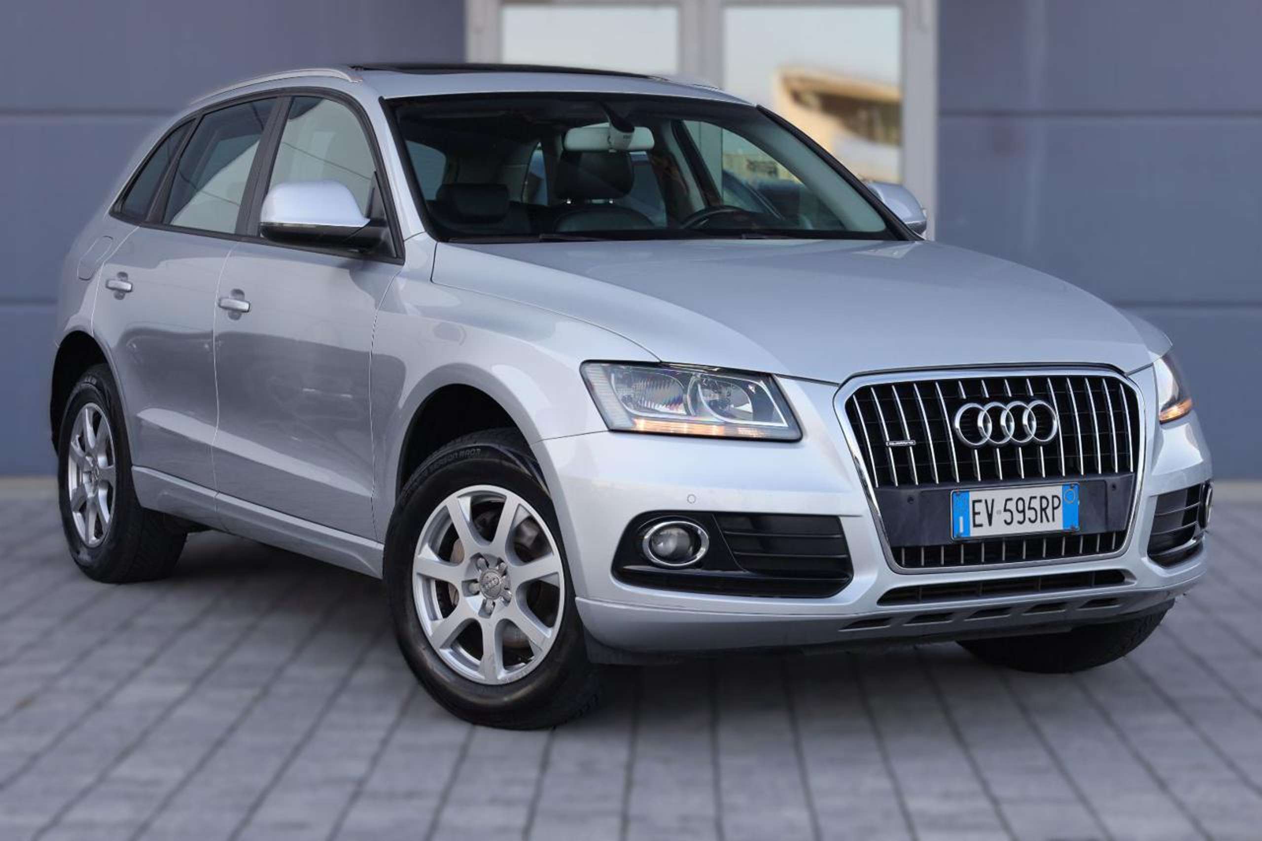 Audi - Q5