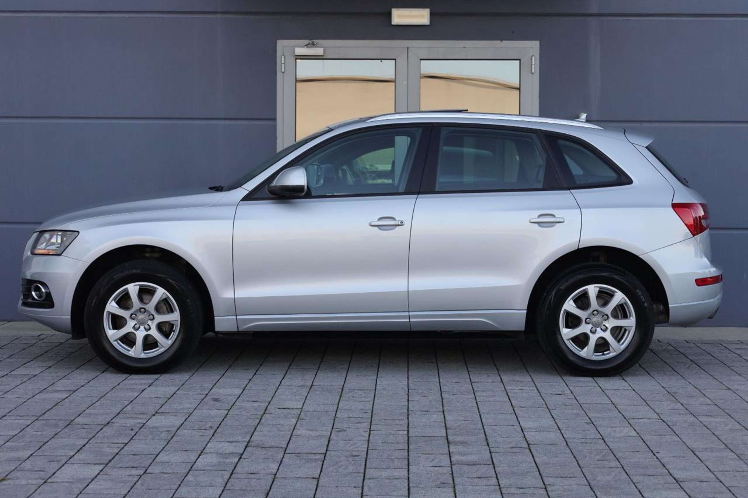 Audi - Q5