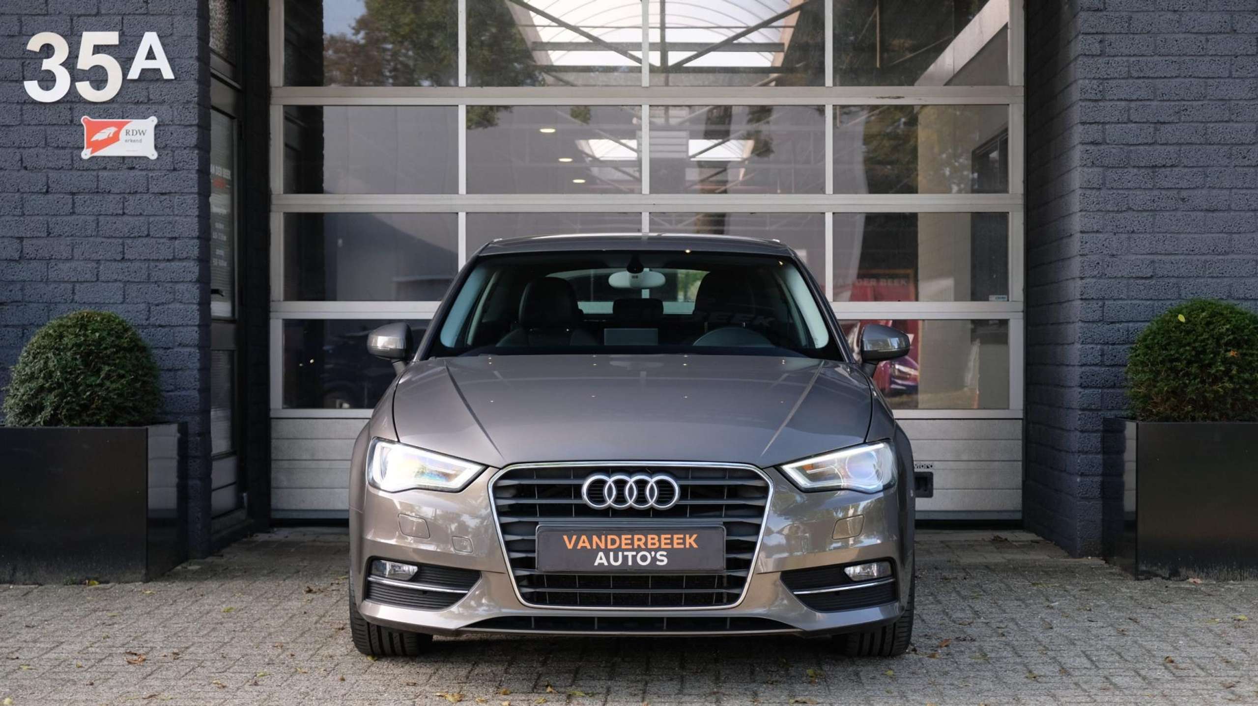 Audi - A3