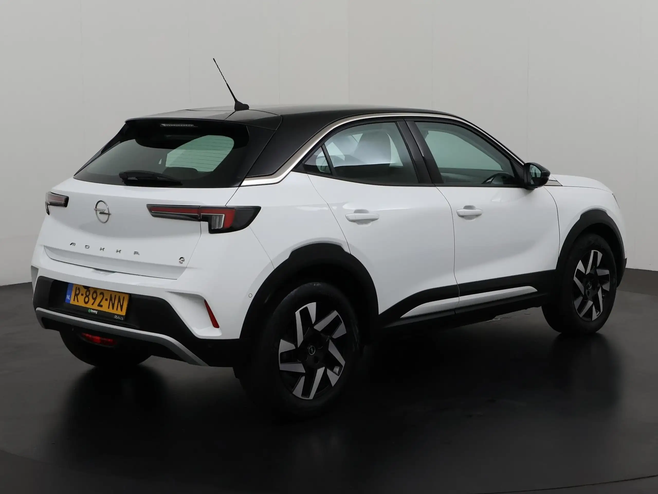 Opel - Mokka-E