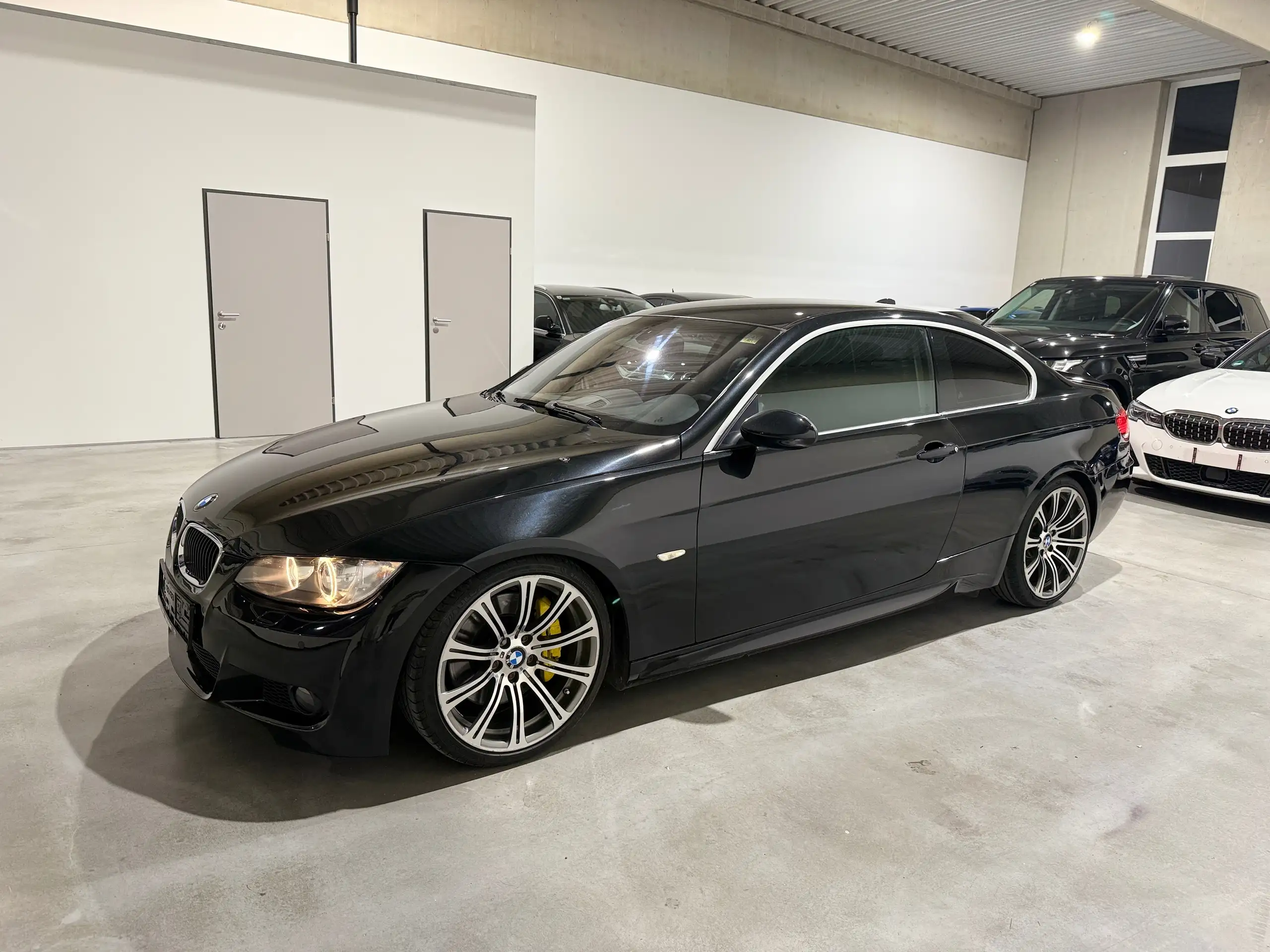 BMW - 335